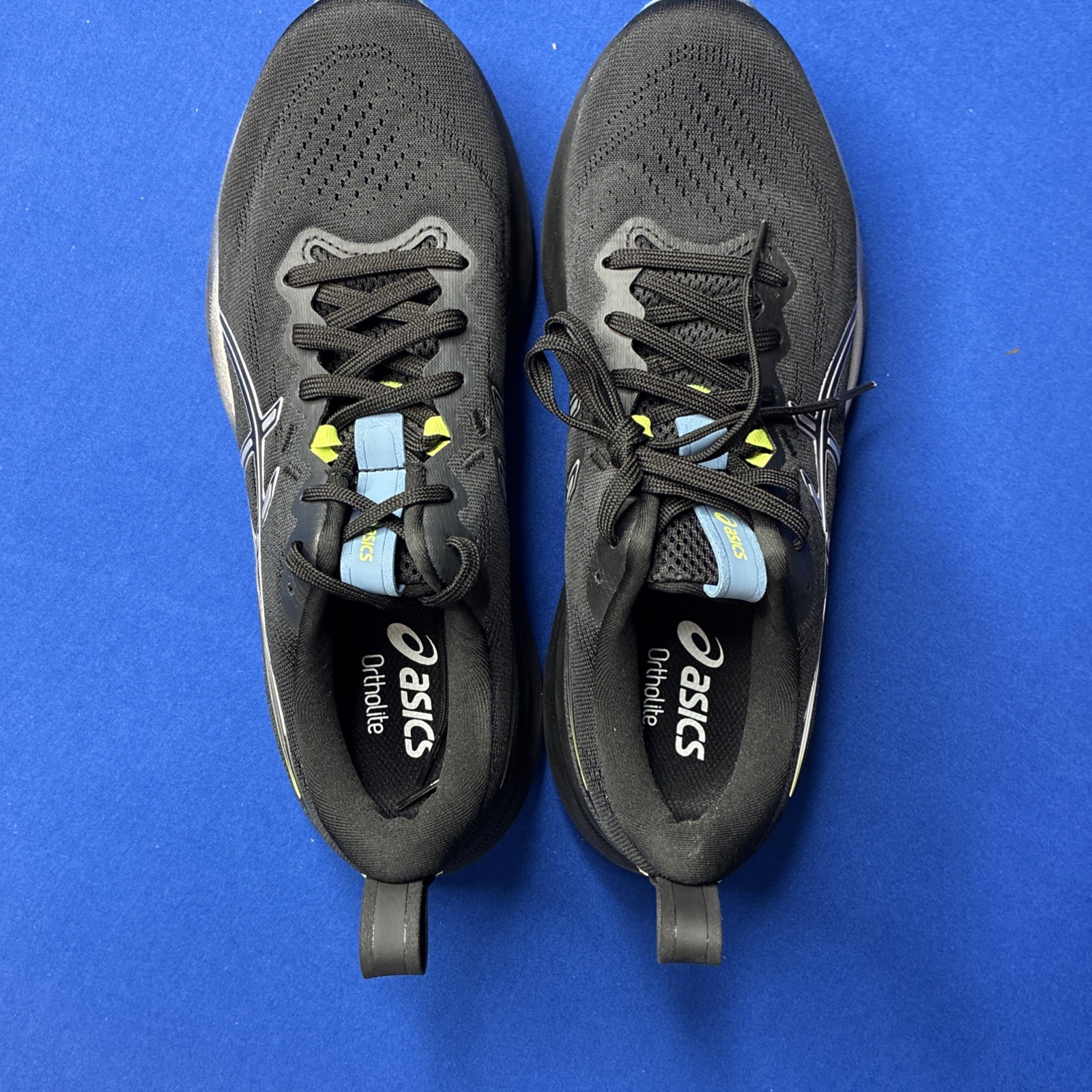 Size 8.5- ASICS Gel Pulse 16 Black Pure Silver very good condition