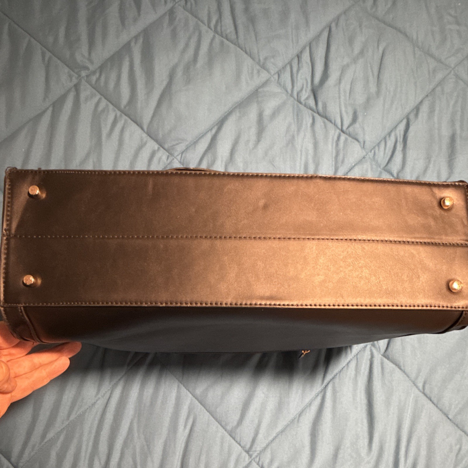 LOVEVOOK Black Large laptop Bag Zip Closure, Detachable Strap, Gold Hardware