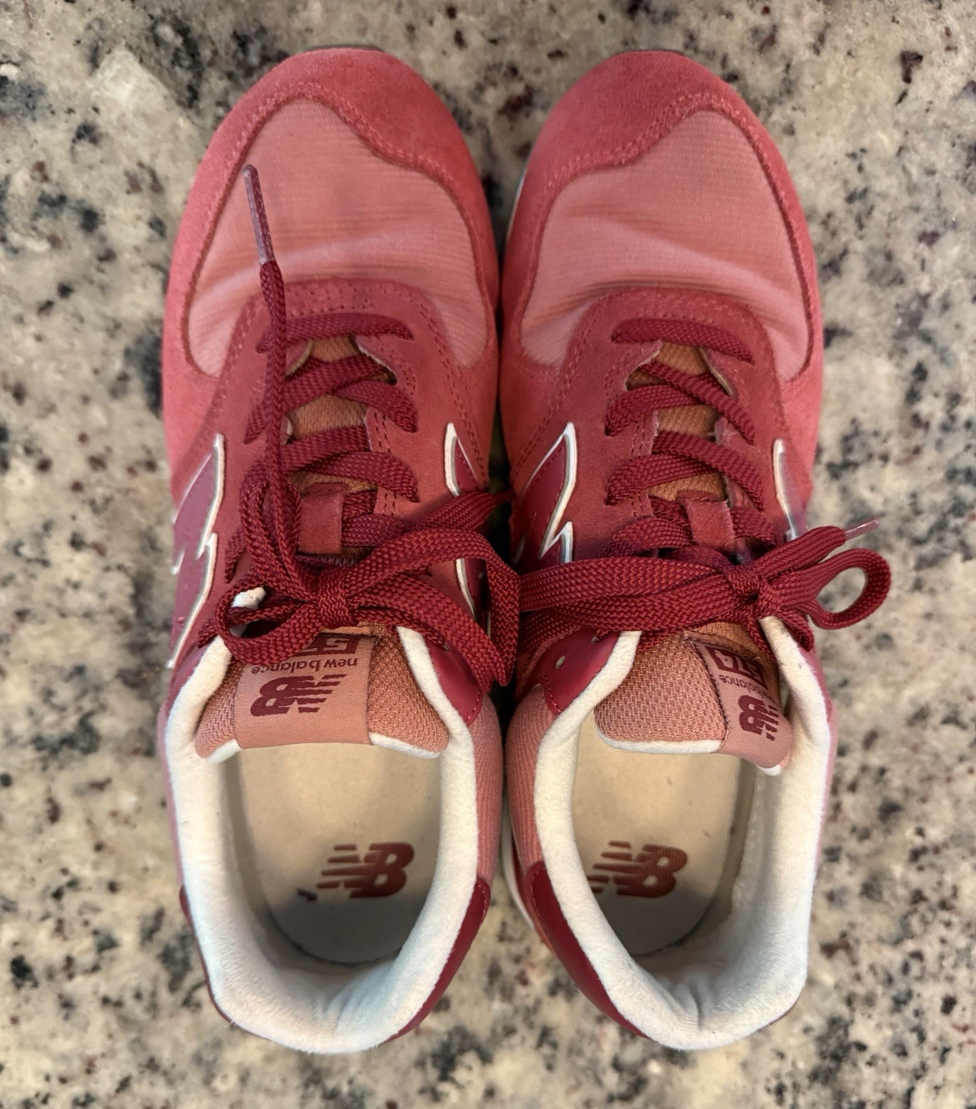 New Balance 574 GC574WT1 Pink Red Sneakers Boys 7 Women’s 8.5 Pre-Owned