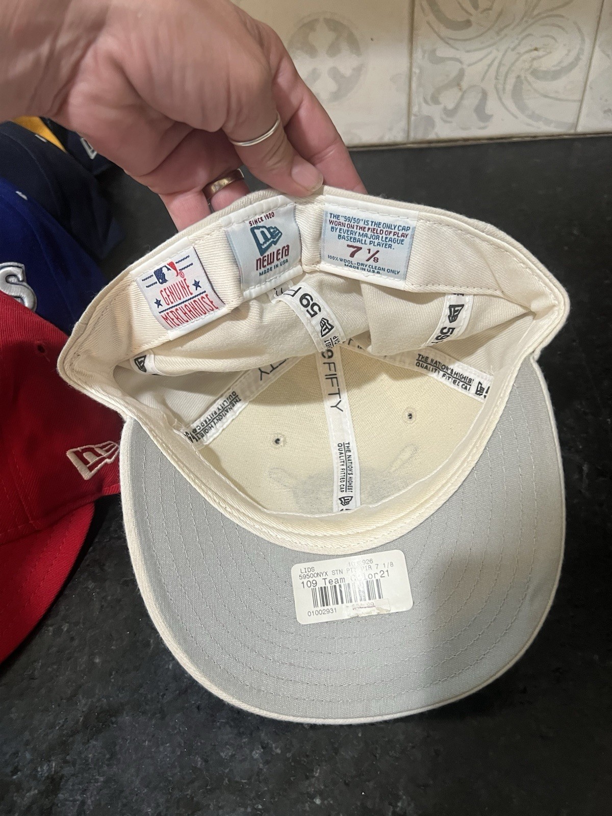Lot 7 Sports Caps / Hat Collectible