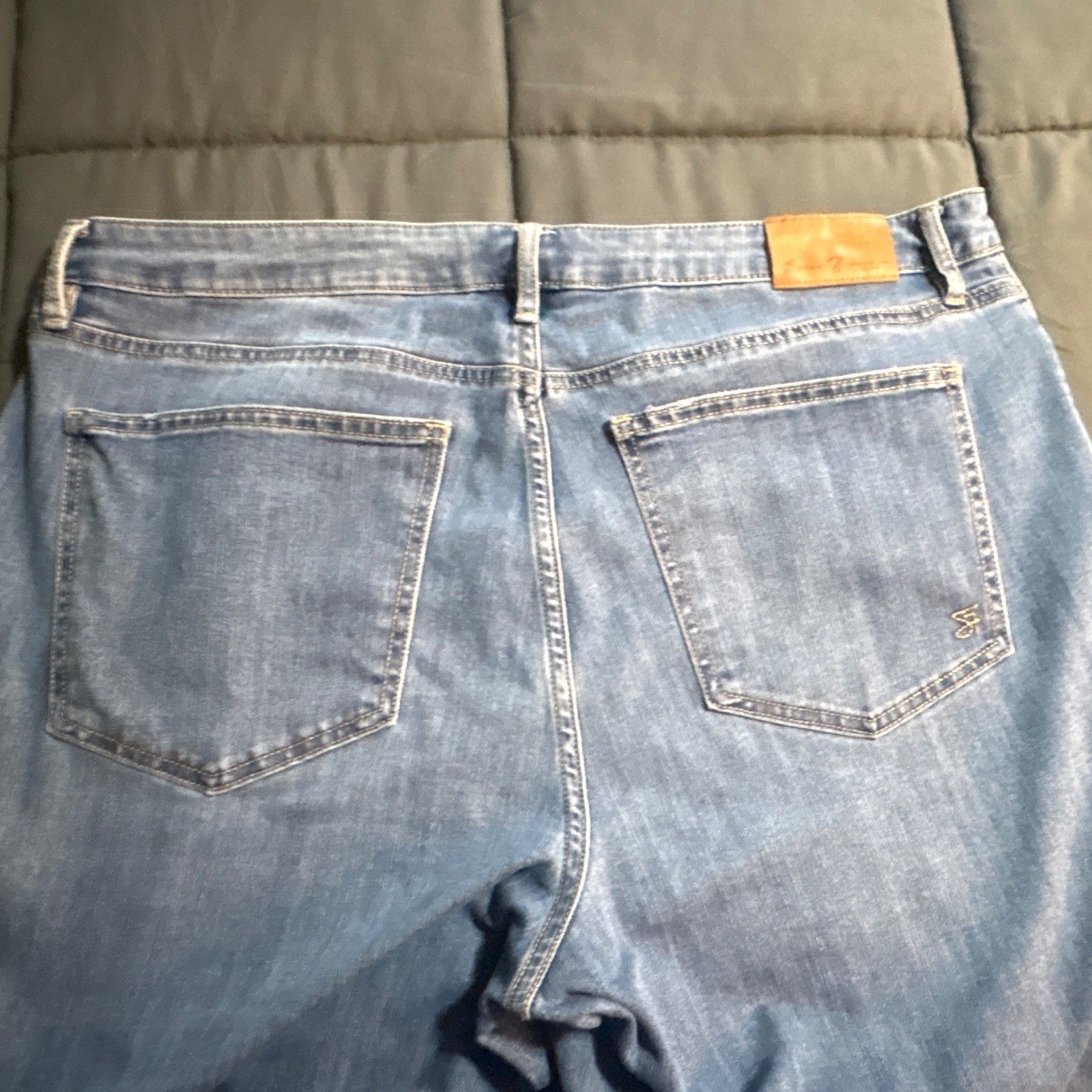 Seven7 High-Rise Bootcut Jeans Blue Light Wash Stretch Pockets Plus 18W