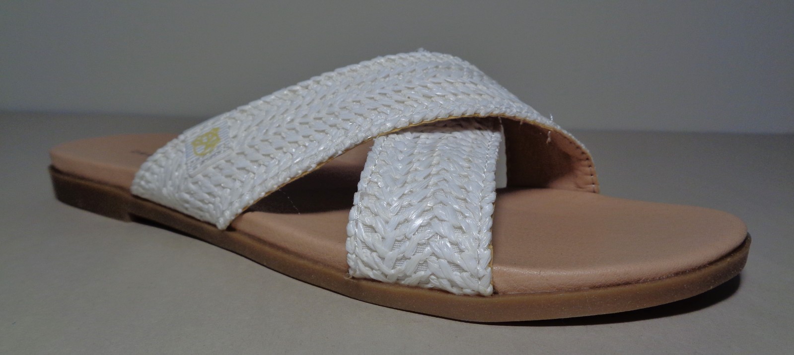 Draper Size 7 M / ALEX / White / Raffia Woven Sandals / New Women’s Shoes