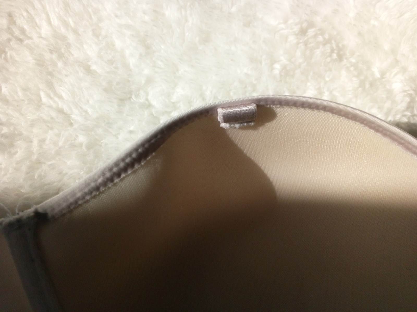 Victoria’s Secret Multi-Way Bra Beige/ Nude Underwire, Missing Removable Straps