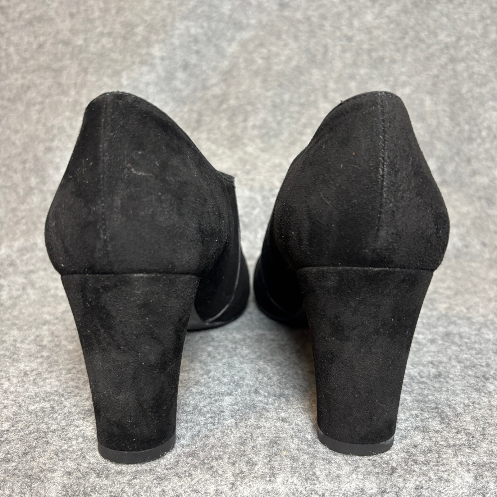 Stuart Weitzman Black Suede Elastic Gore Chunky Block Heel Pump Booties Womens 9