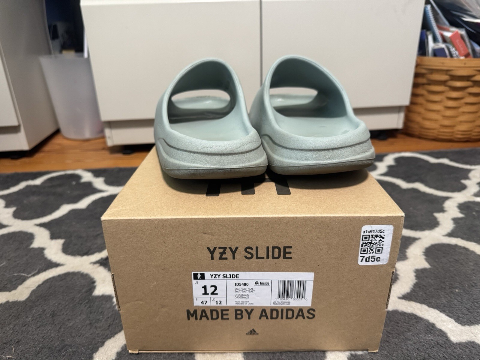 adidas Yeezy YZY Slide Salt Blue Men’s Sandal US 12 EU 47 ID5480