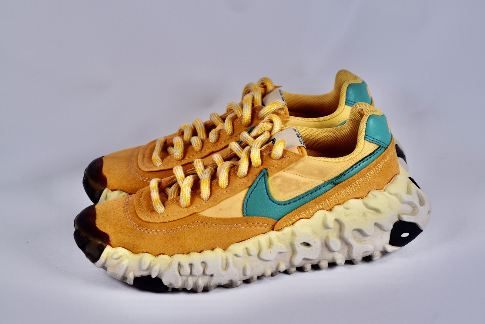 Nike Men’s Overbreak SP Pollen Rise DA9784-201 Yellow Running Shoes Size 5.5 D