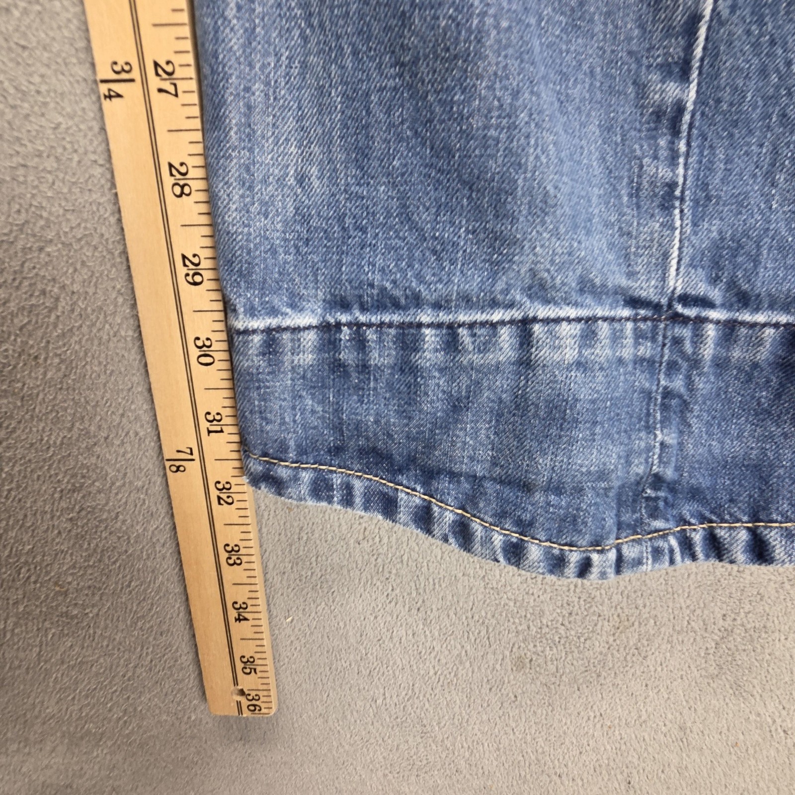 Vintage Levis Engineered Jeans Mens 32×32 Blue Twisted Medium Wash Button Fly