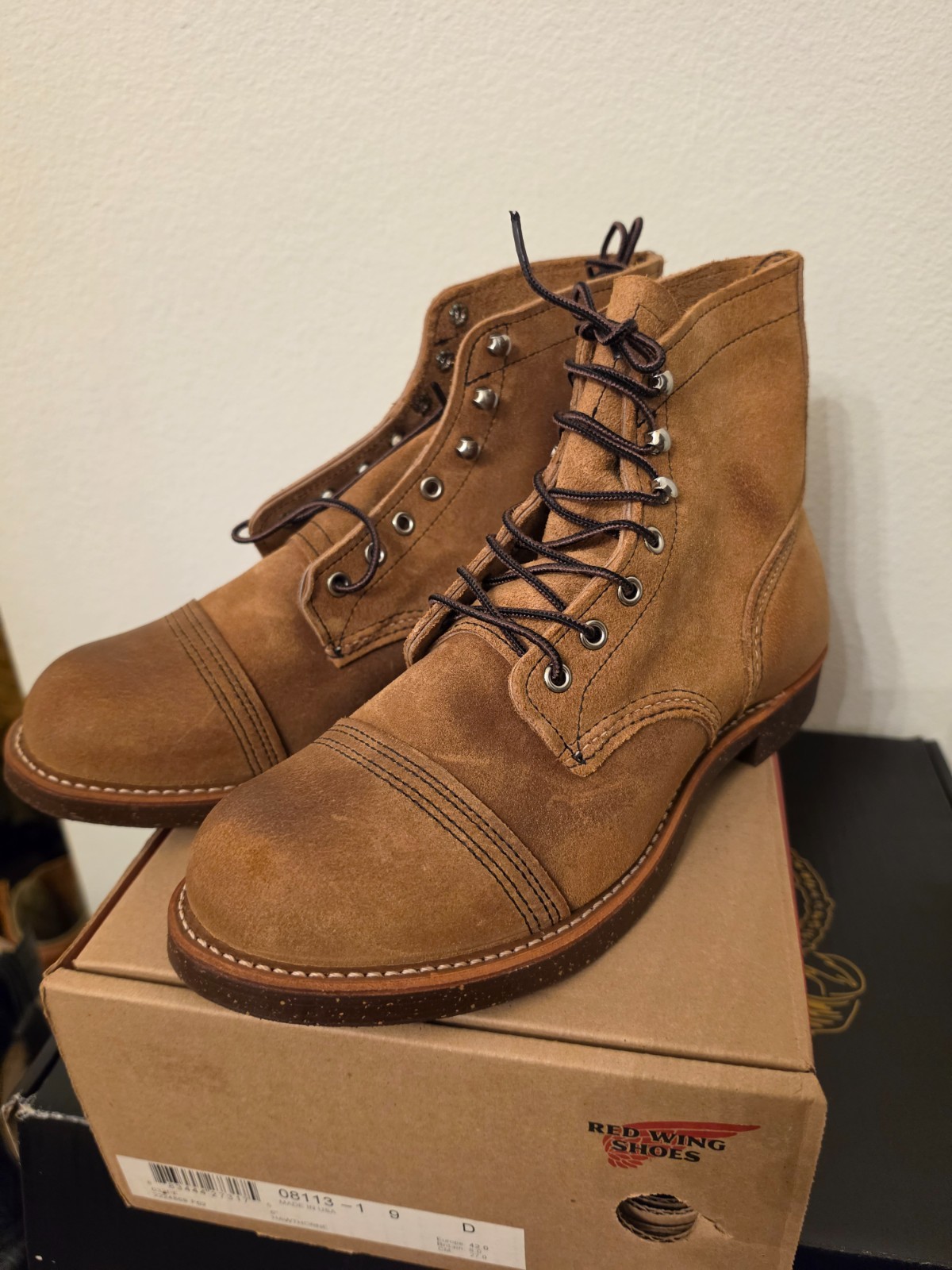 Red Wing Iron Ranger 8113 Hawthorne Muleskinner Roughout Boots Men’s 9 D