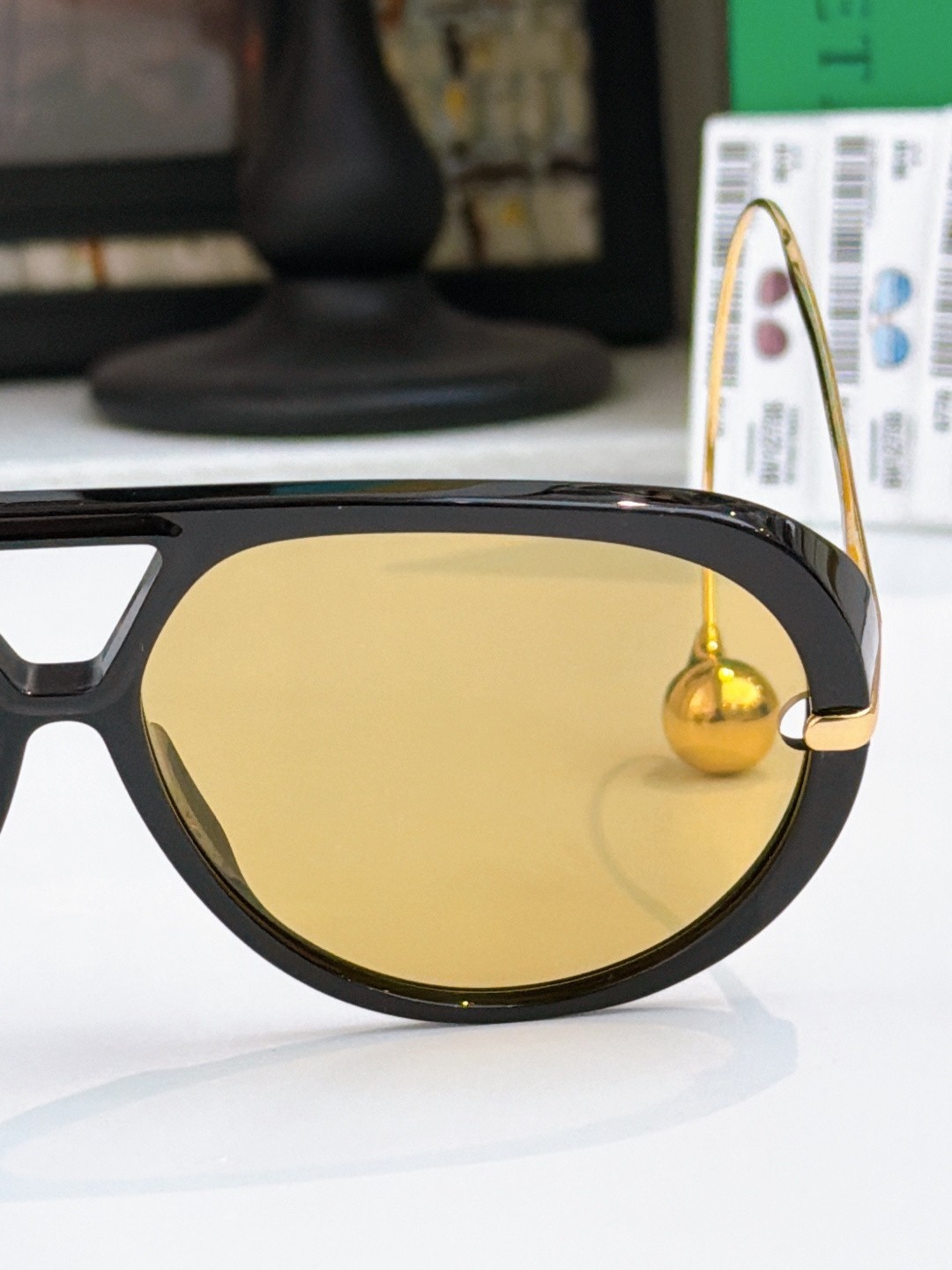 BOTTEGA VENETA 1436 DROP BV1436S Metal Gold Black Unisex Oversized Sunglass 001