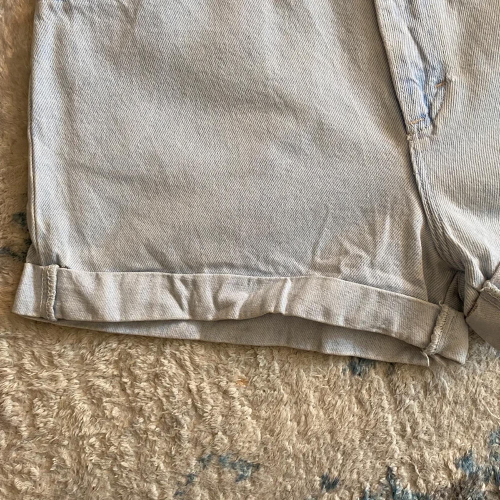 Lee Shorts Womens Size 10 W28 Light Blue and Faded White Washed Denim Vintage