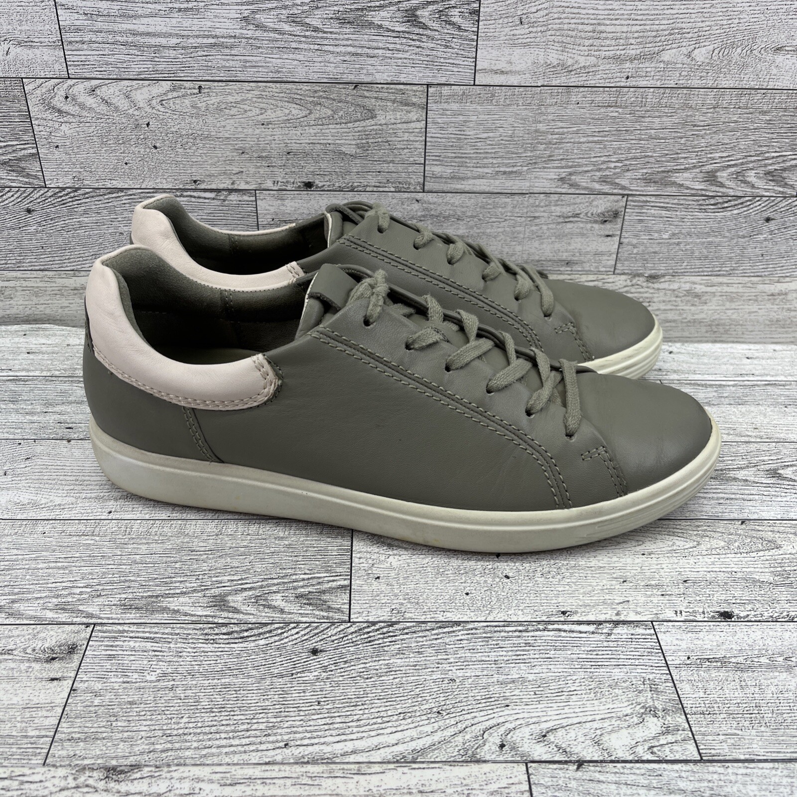 Ecco Soft 7 Gray Leather Shoes Sneakers Women Size EU 40 US 9-9.5