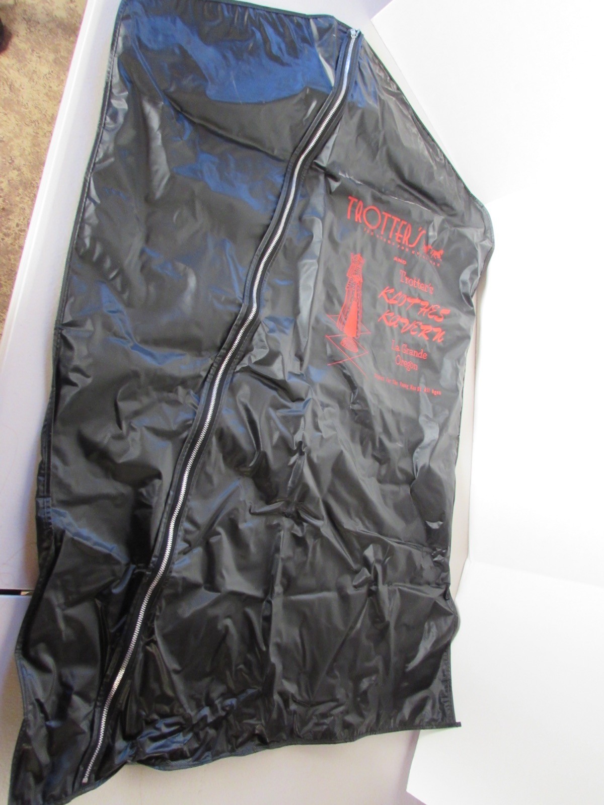 Vintage La Grande Oregon Trotters Men’s Store Cool 1970’s Storage Bag Clothing