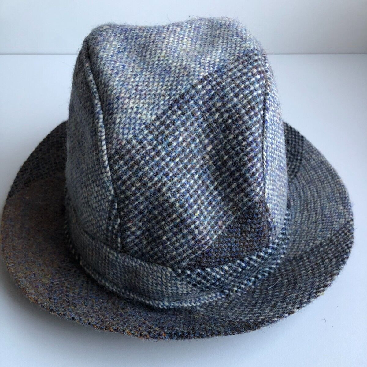 Vintage Avoca Collection Pure Wool Made in Ireland Plaid Beanie Hat Size M L