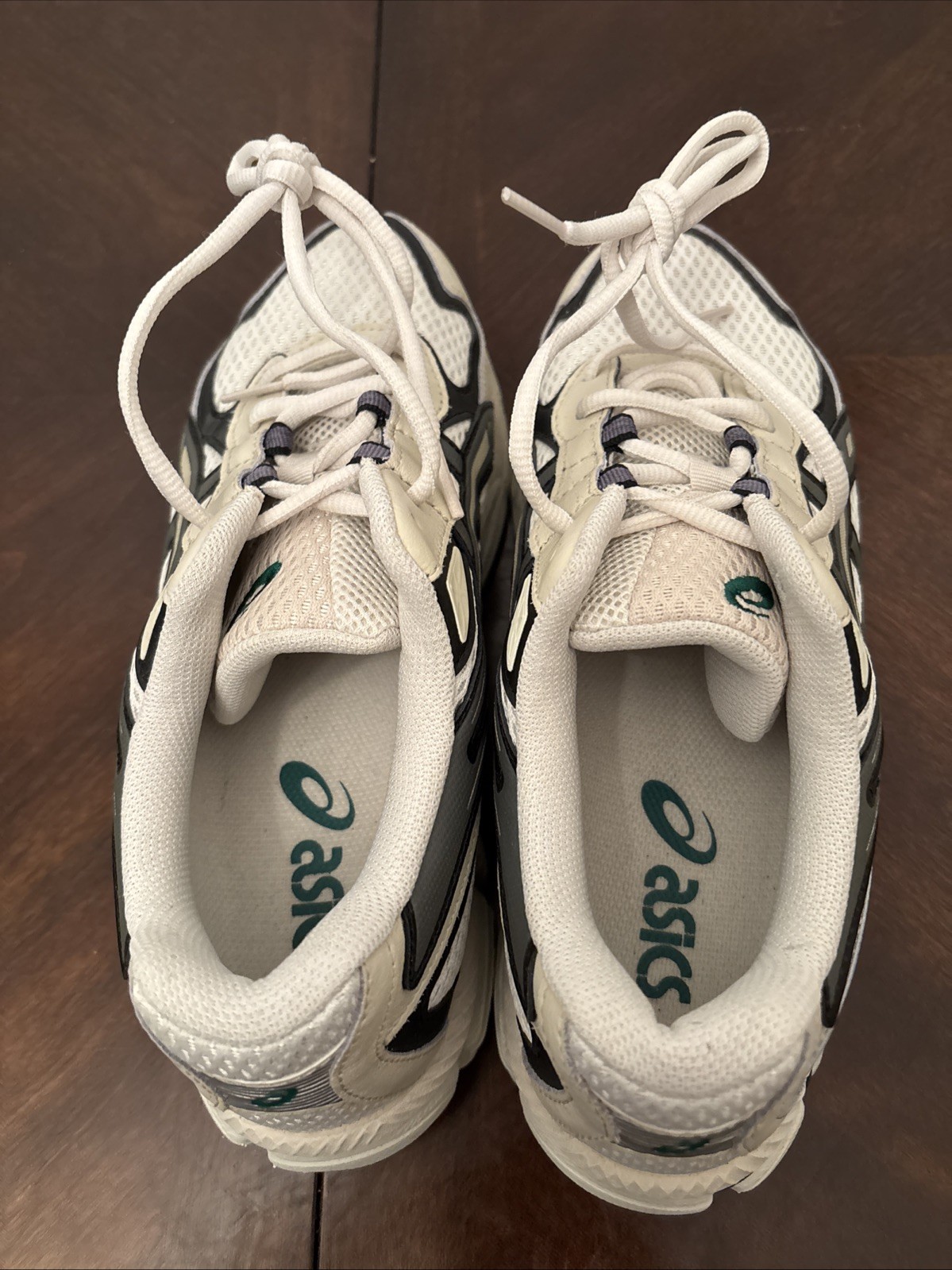 Asics Gel-NYC 2055 “Pale Oak Truffle Grey”.
