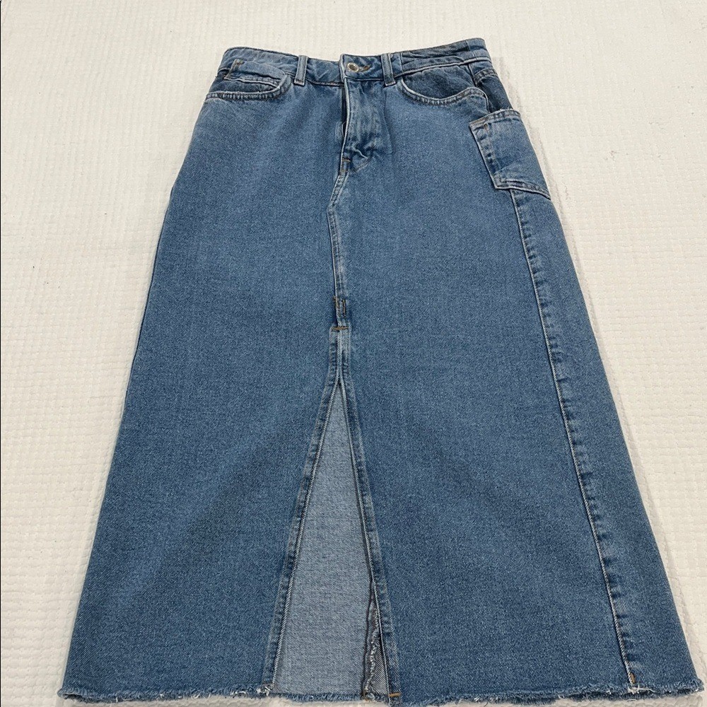 Zara High-Waisted Long Denim Skirt Front Slit Raw Hem sz XS