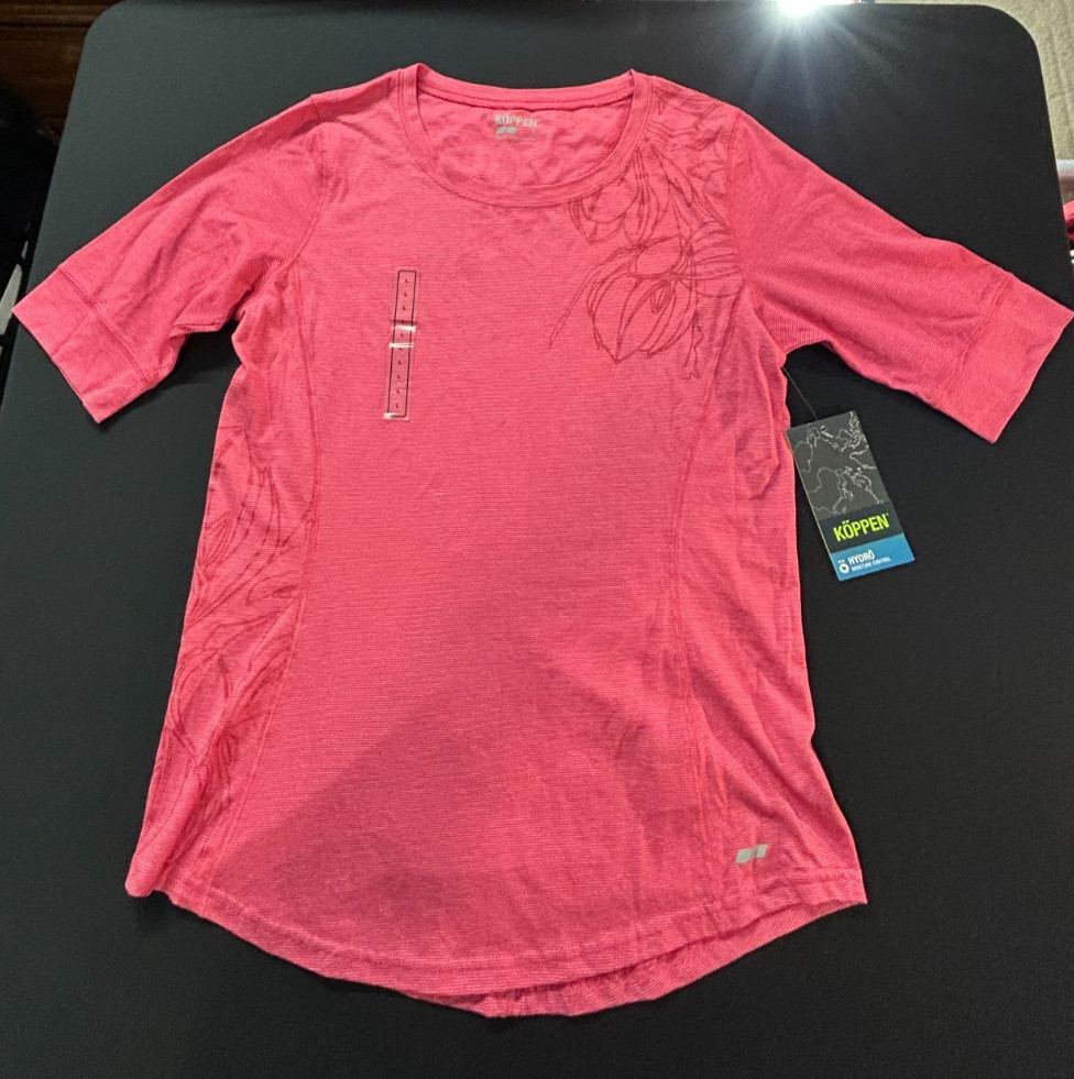 NWT Koppen Women’s Large Red Floral Active top mositure control breathable darts