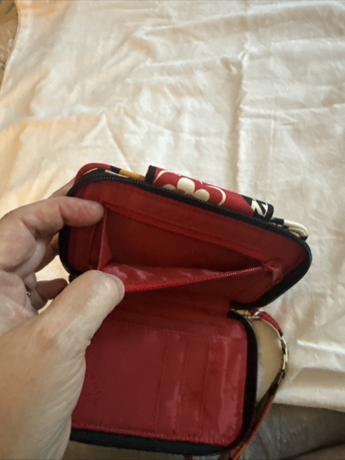 Vera Bradley Wristlet in Bittersweet Cotton