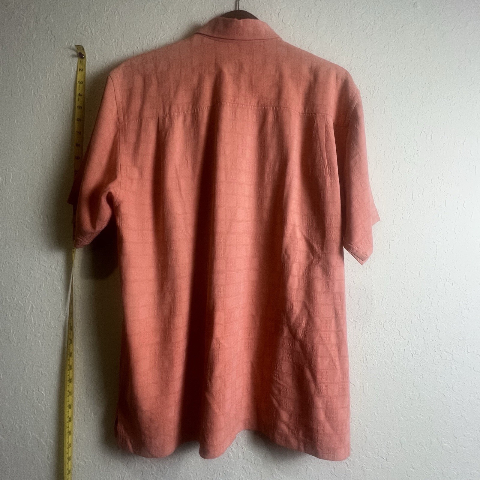 Tommy Bahama Shirt Medium Silk Orange Camp Jacquard Loop Collar Hawaiian Cruise