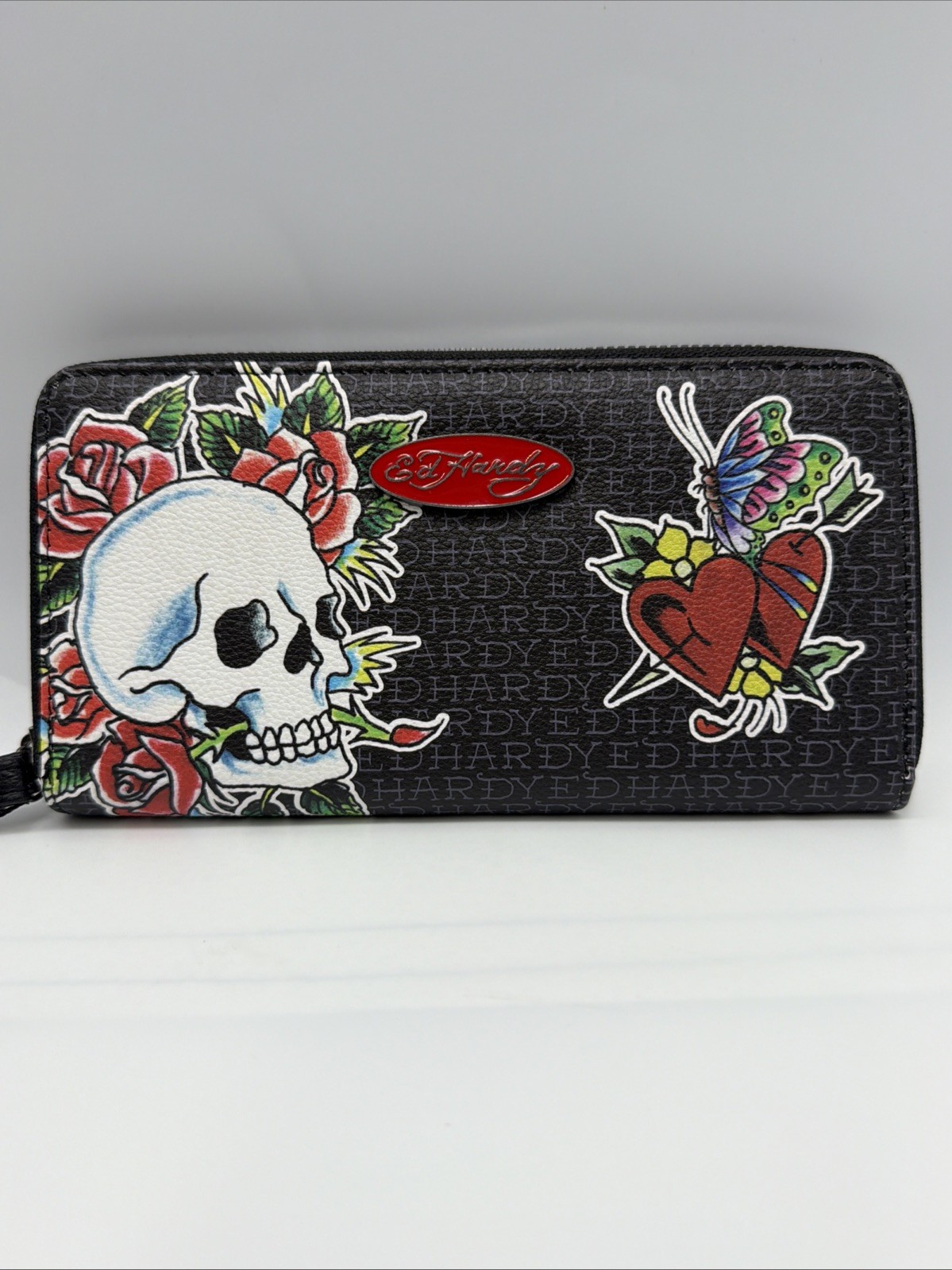 Ed Hardy Zip Around Wallet Wristlet Black Skull Butterfly Two Hearts