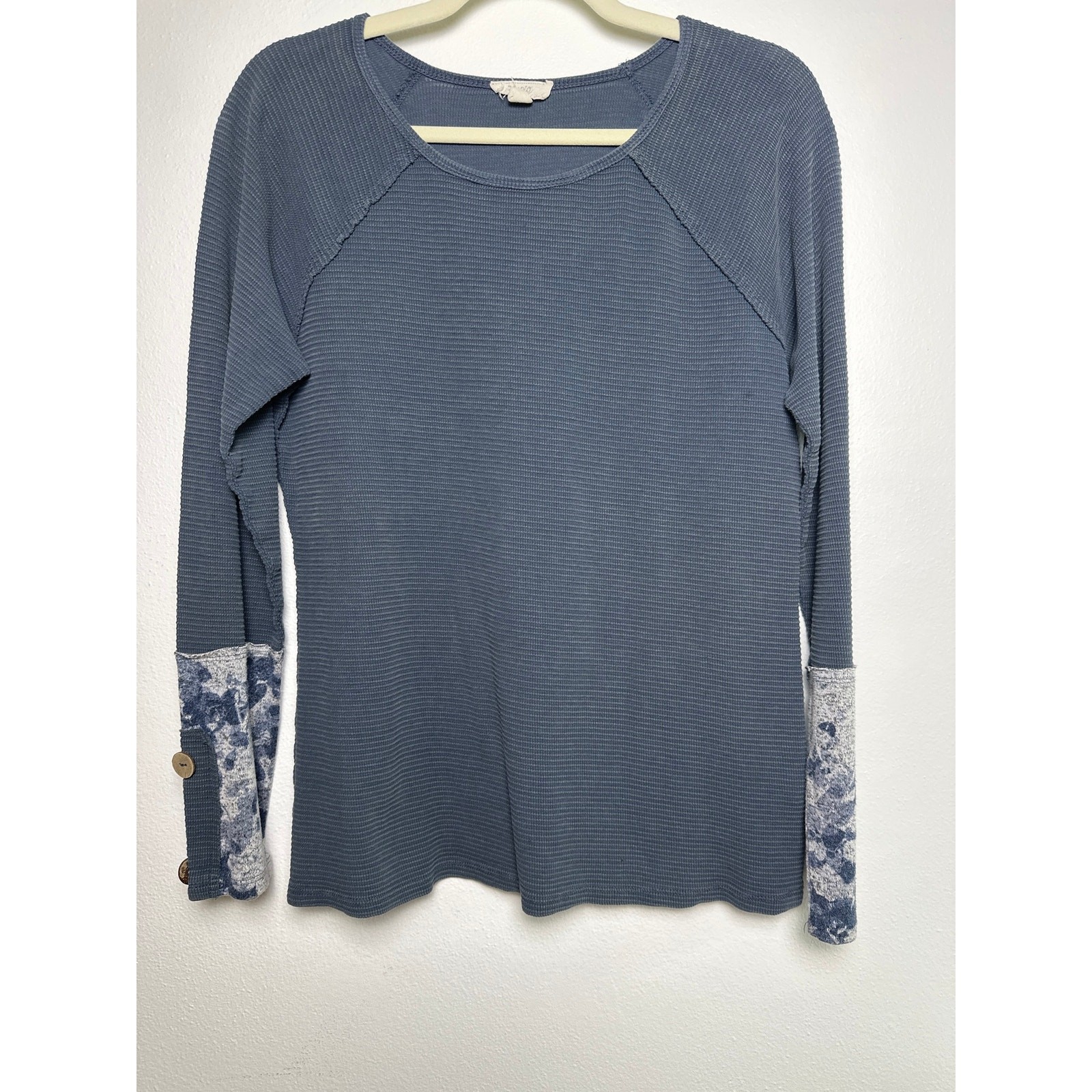 Cupio Slate Blue Waffle Knit Raglan Top Floral Cuffs & Button Accent | Size L