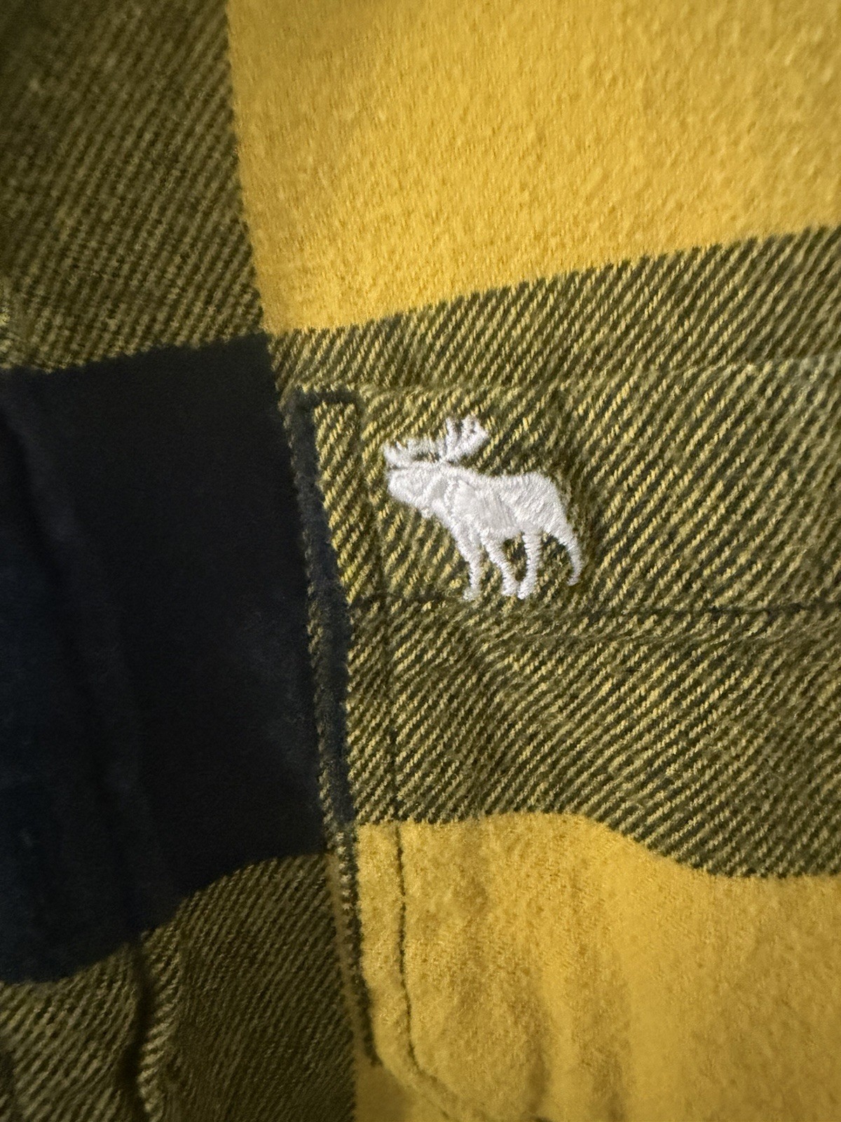 Abercrombie Kids Boys Yellow/Black Plaid Long Sleeve Collared Shirt 11/12