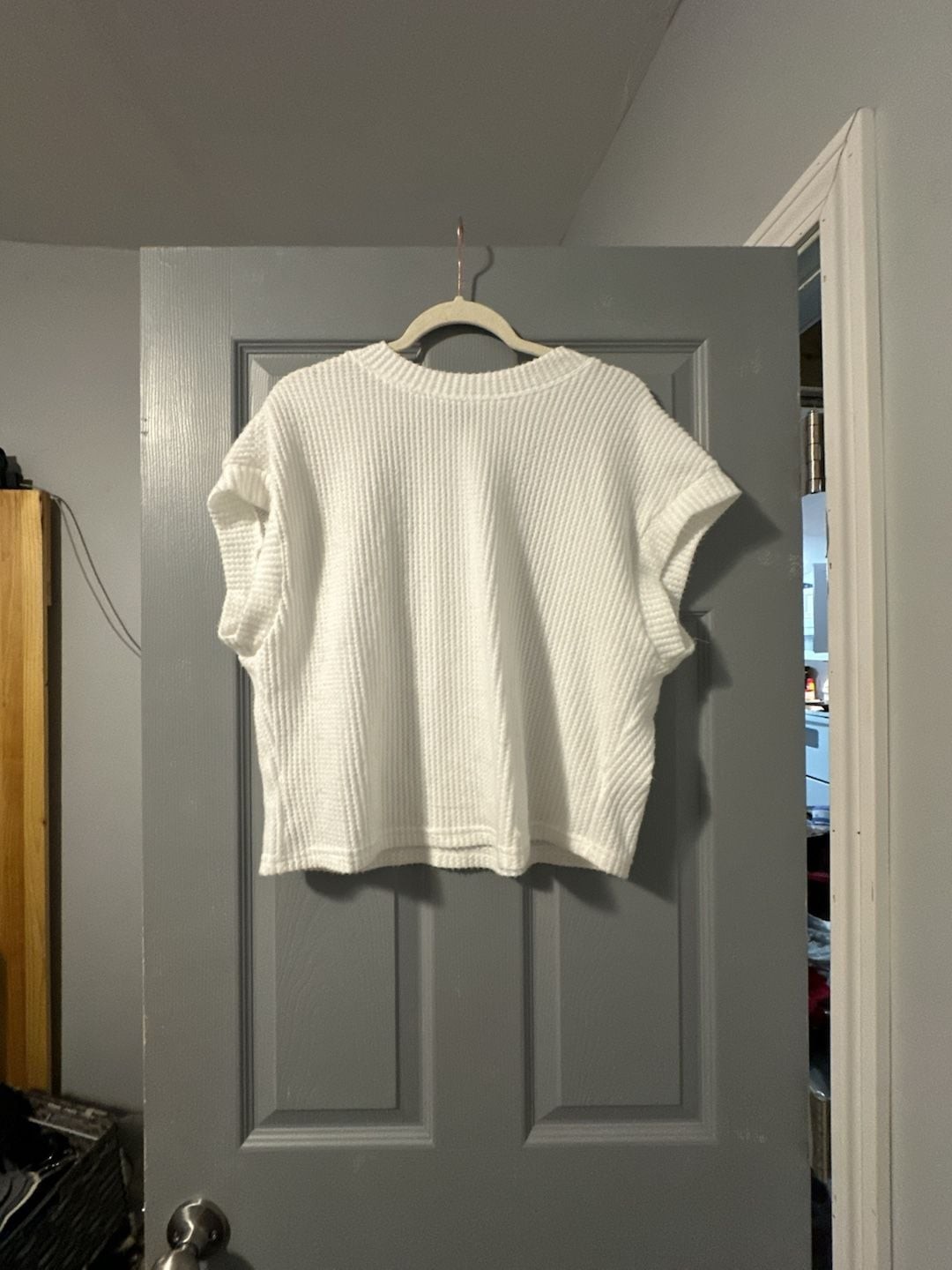 SHEIN White Waffle Knit Batwing Sleeve Cap Sleeve Top
