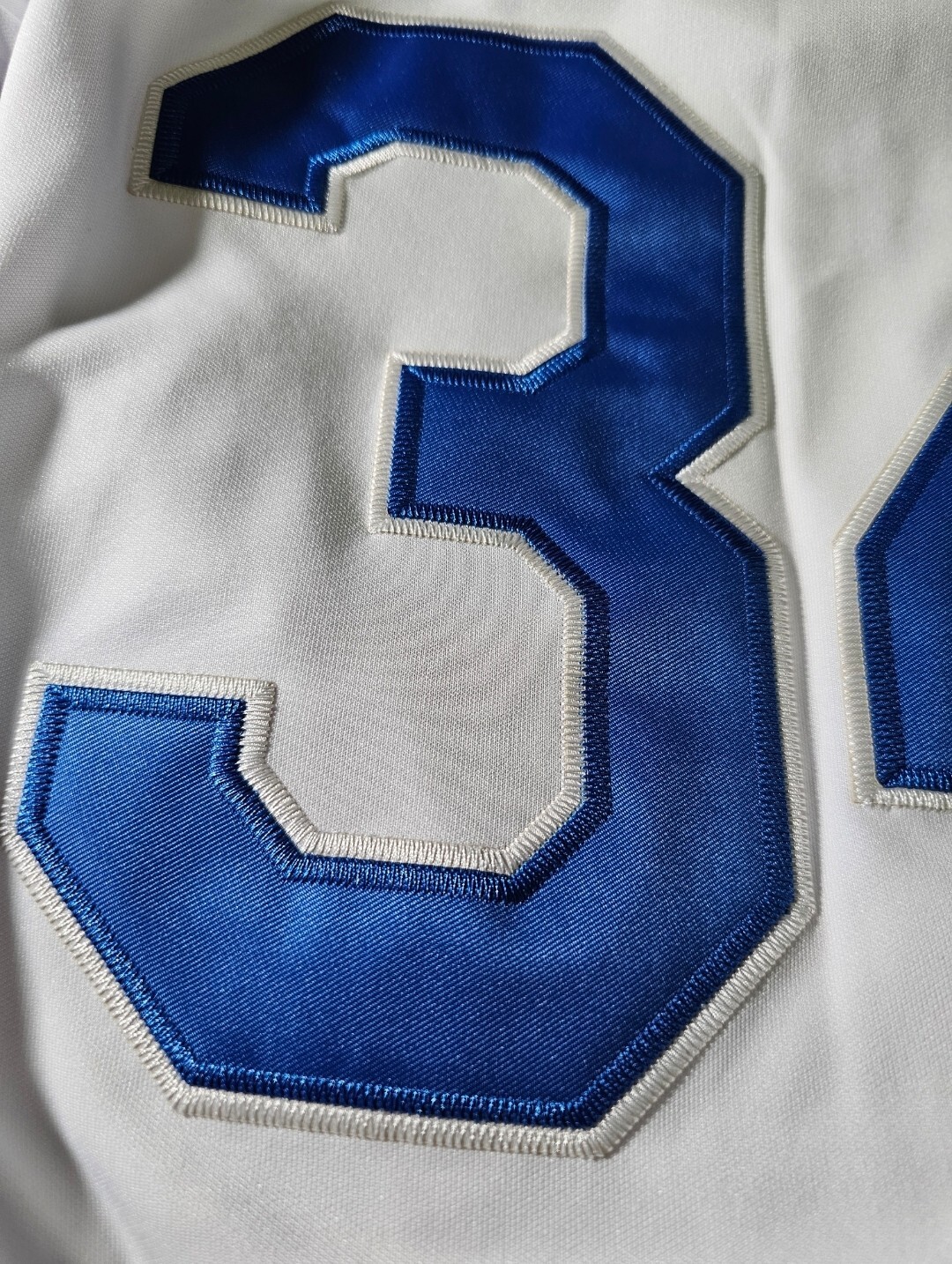 Fernando Valenzuela Dodgers 1981 World Series 34 Patch Men’s Throwback Jersey