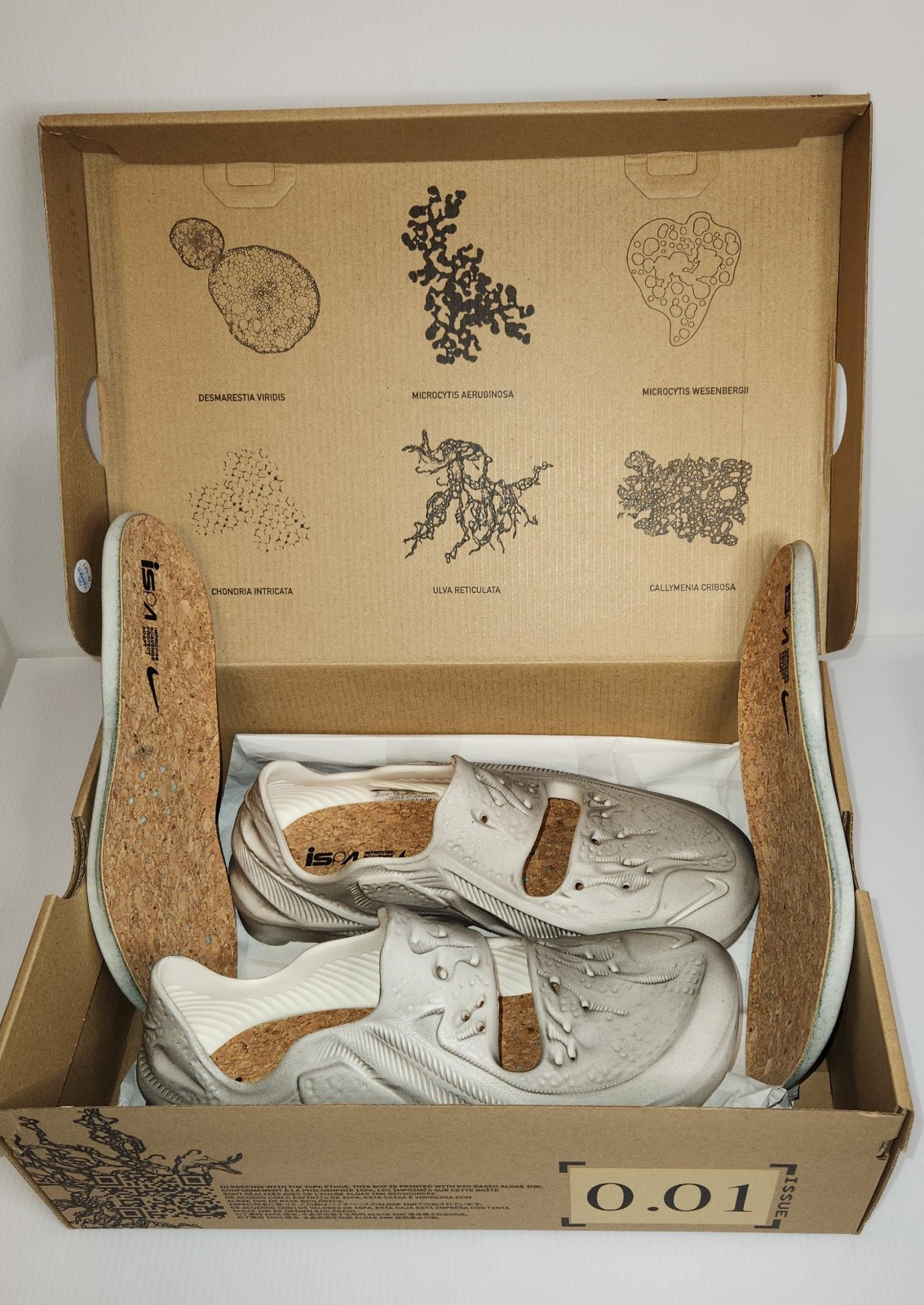 Nike ISPA Universal Nature White Sandal , Size 6 /7.5 wmns DM0886-103