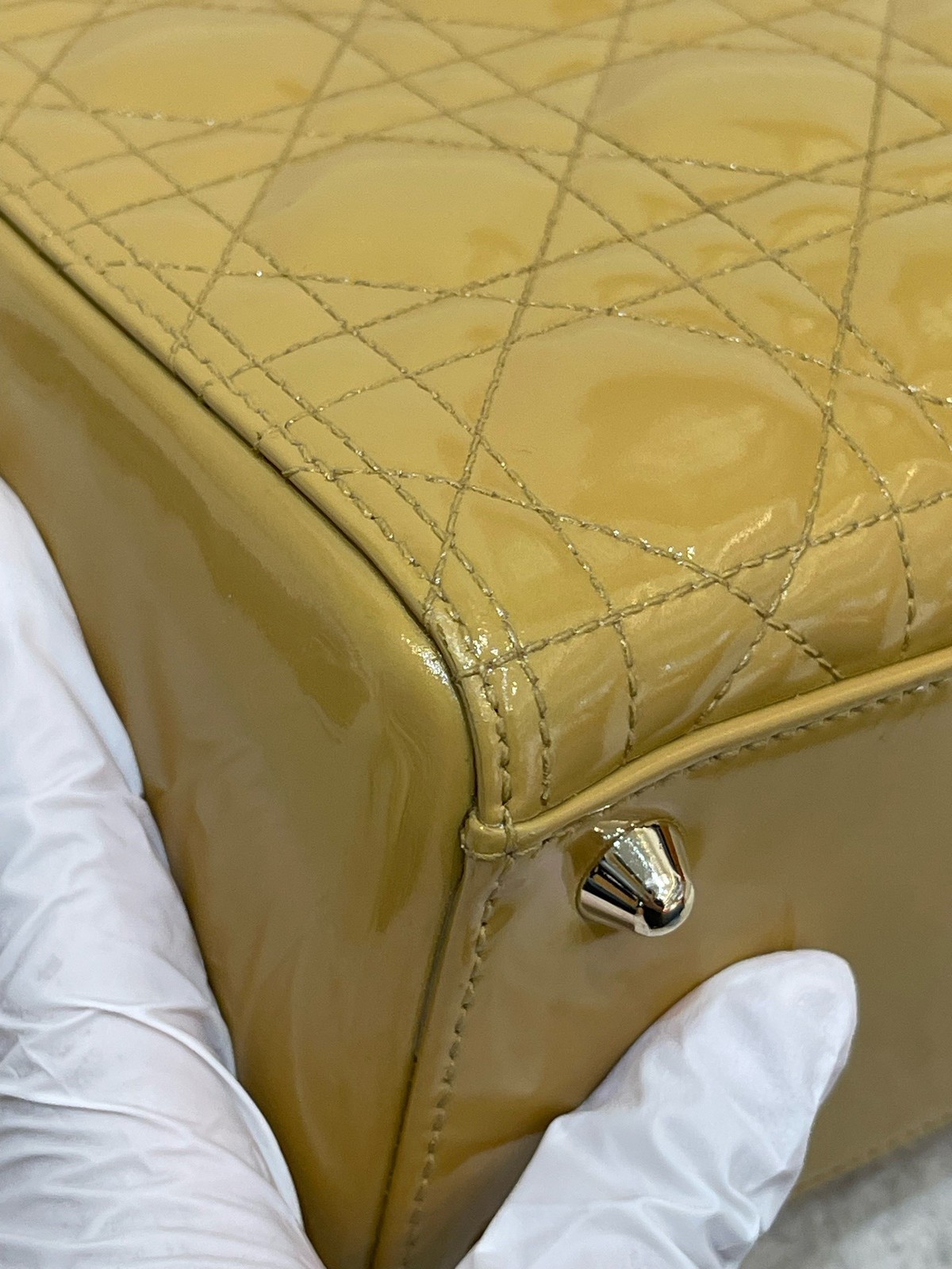 Dior Pre-Owned Authentic Luxury Handbag Yellow 32*25*11 Free Tracked Shipping