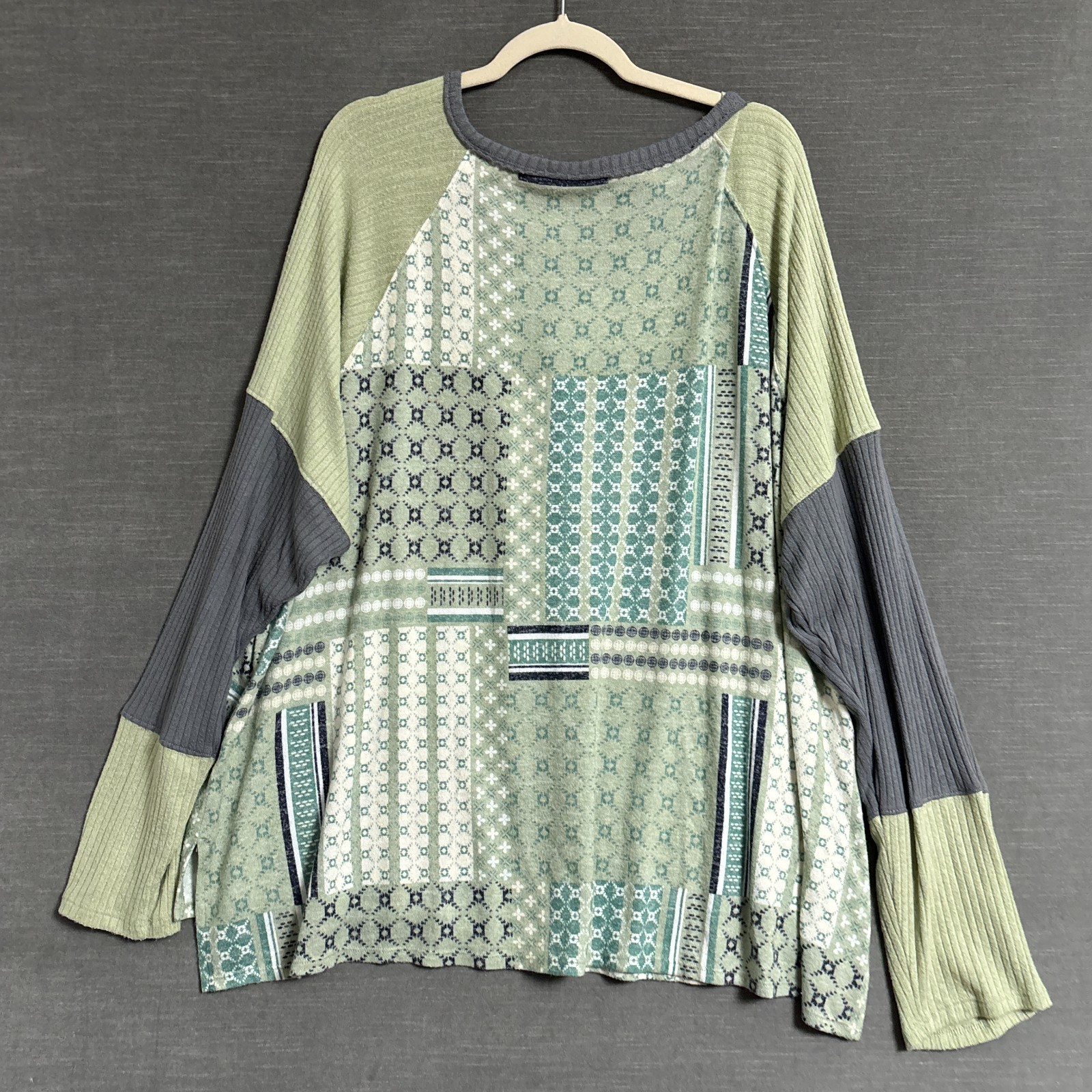 Cato Top 26/28W Green Patchwork Tunic Waffle Thermal Boho Henley Long Sleeve