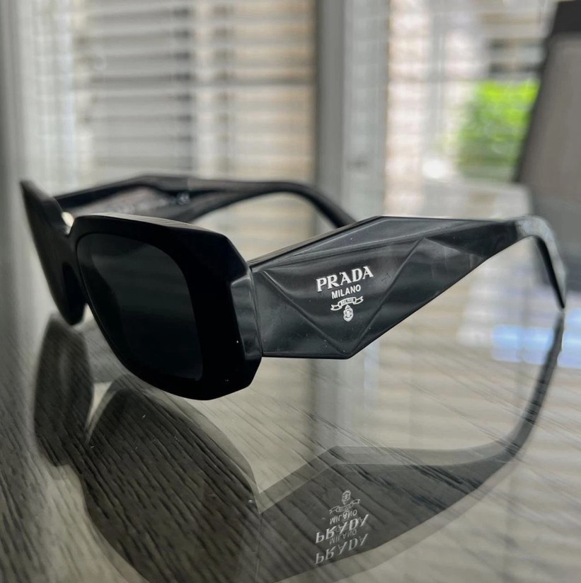 Prada PR17WS 1AB5S049 Women’s Sunglasses 49 mm Black / Dark Grey Lens BRAND NEW✅