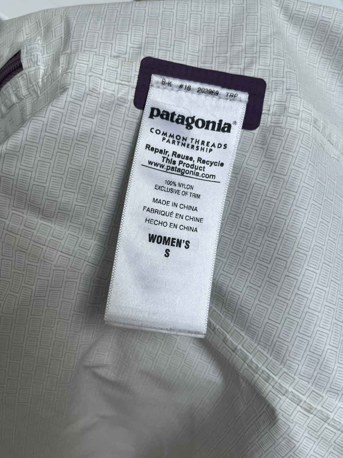 Patagonia Torrentshell Purple 3L Waterproof H2NO Rain Jacket Womens Small
