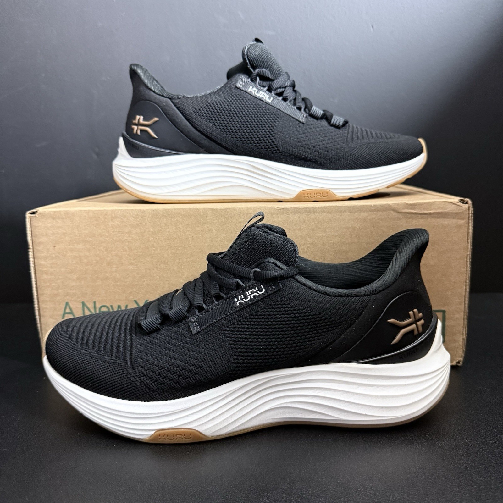Kuru Atom 2 Womens Size 10.5 Wide Black White Athletic Running Walking Shoes