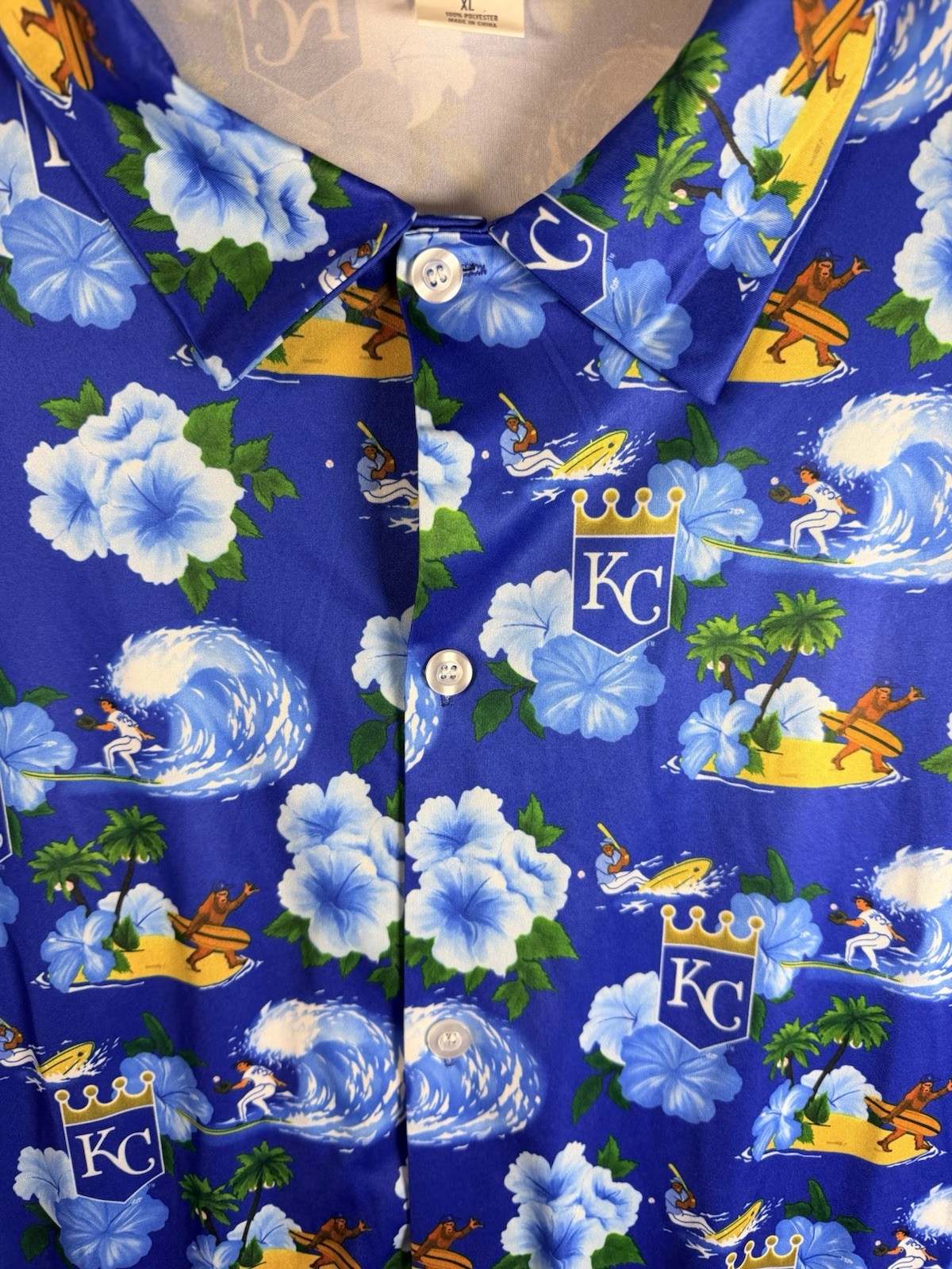 Kansas City Royals Hawaiian Button Up Shirt XL Blue Surf Aloha Polyester MLB