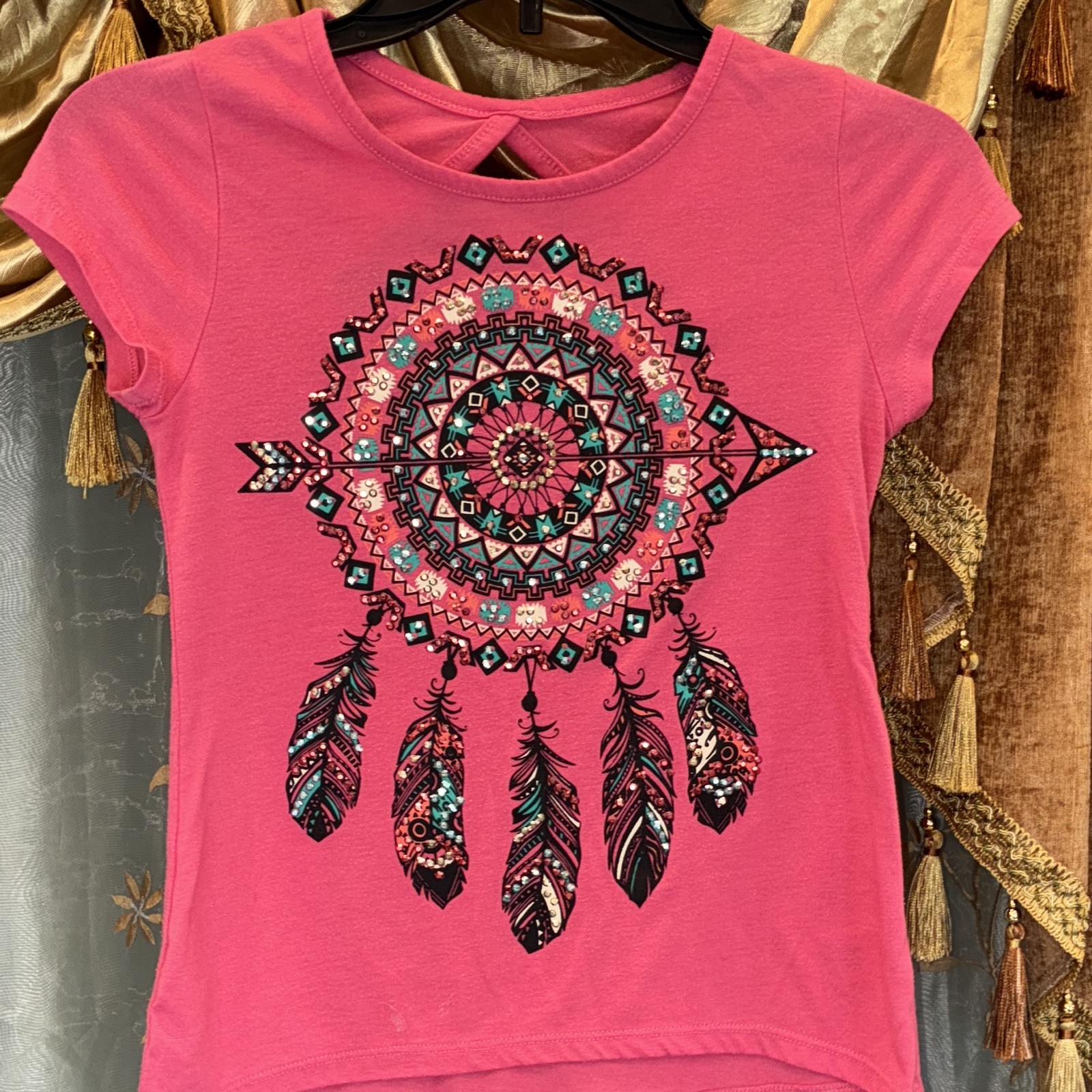 Beautees girls Pink Graphic Sequin Keyhole Neck Short Sleeve Tee L