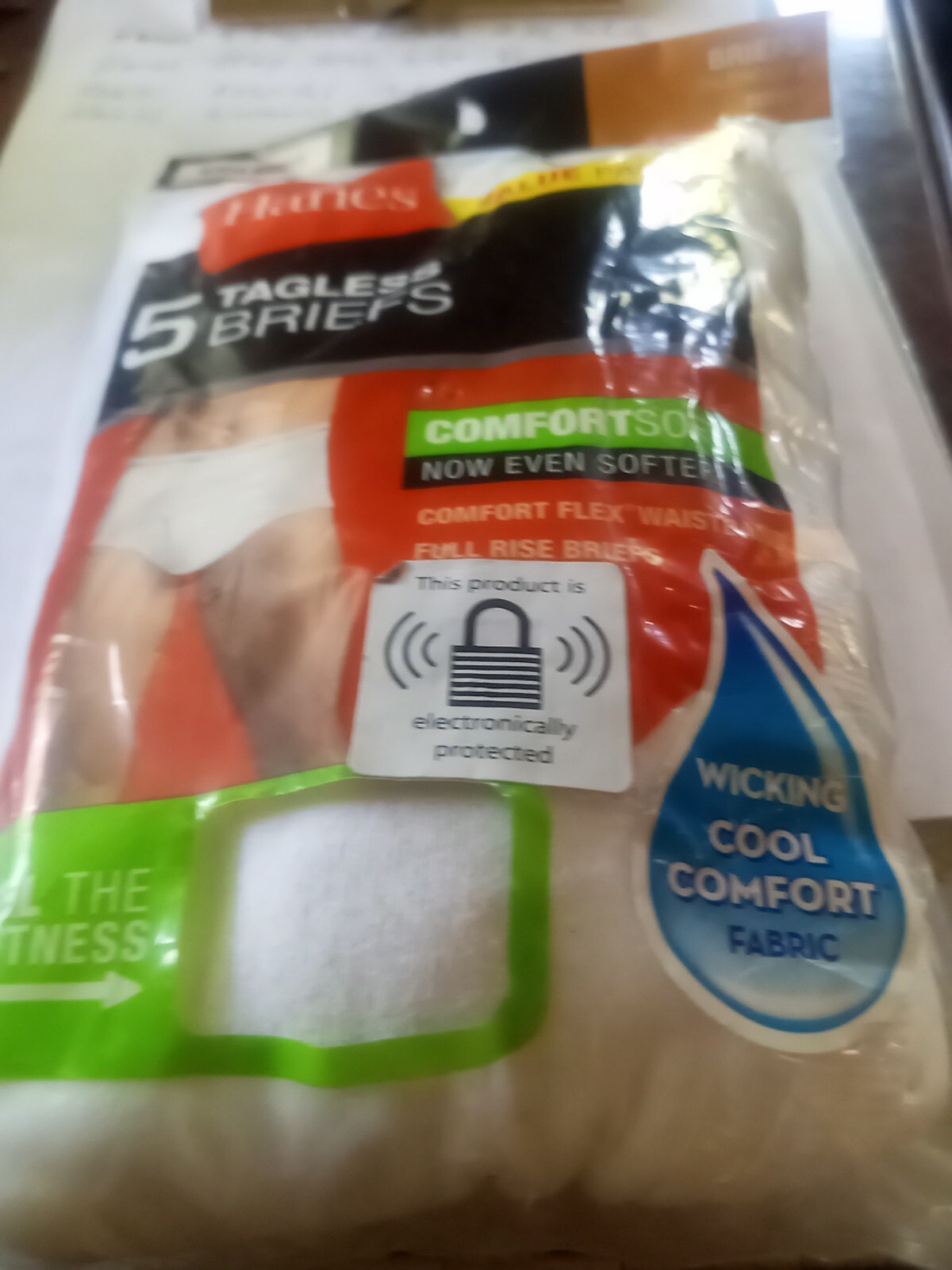 Hanes Tagless Briefs, 5 Pack White Men’s Size Small (28-30″ / 70-75 cm) NEW