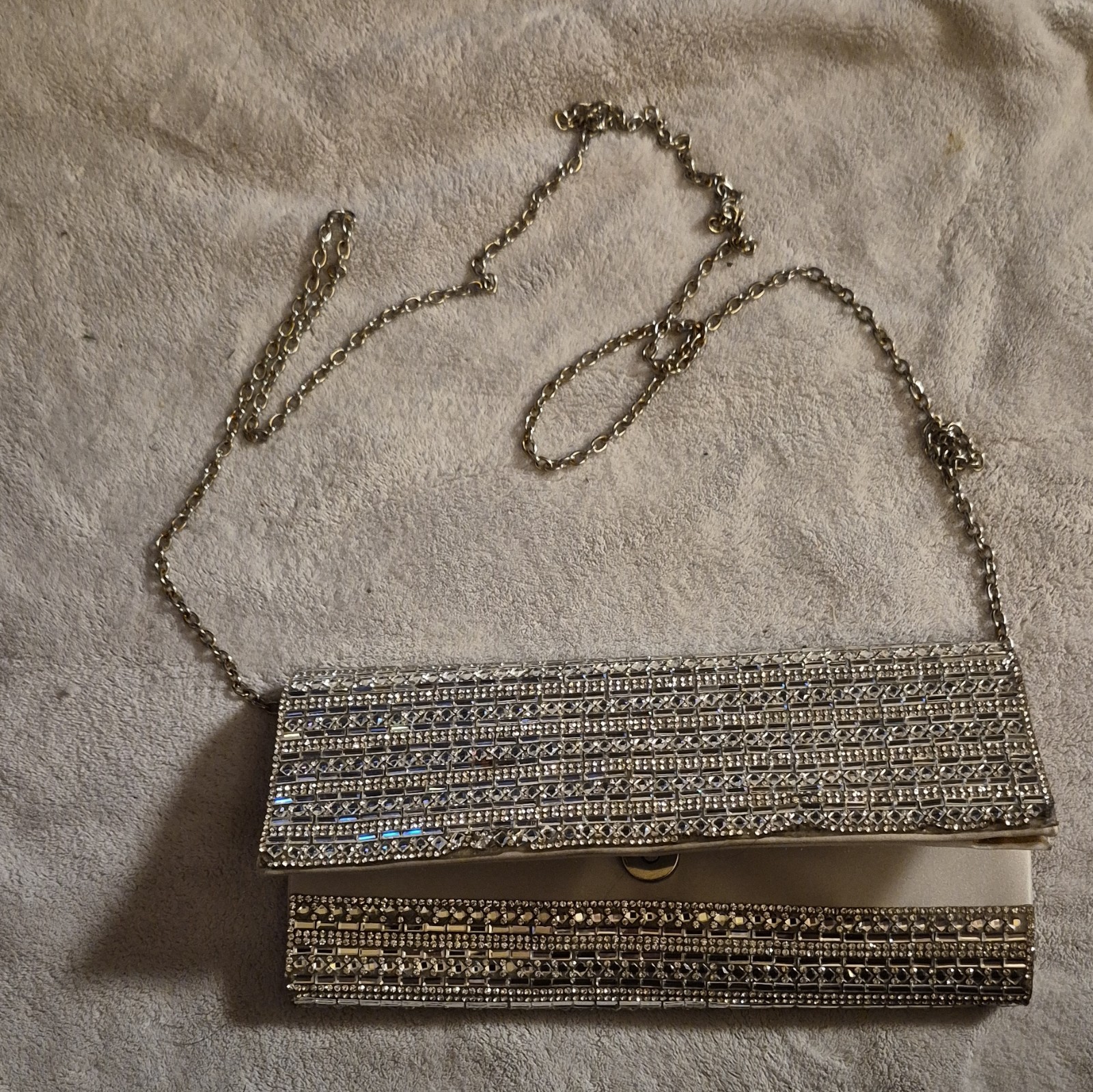 ALDO Silver Rhinestone Clutch, Chain Shoulder Strap, Magnetic, Formal Party