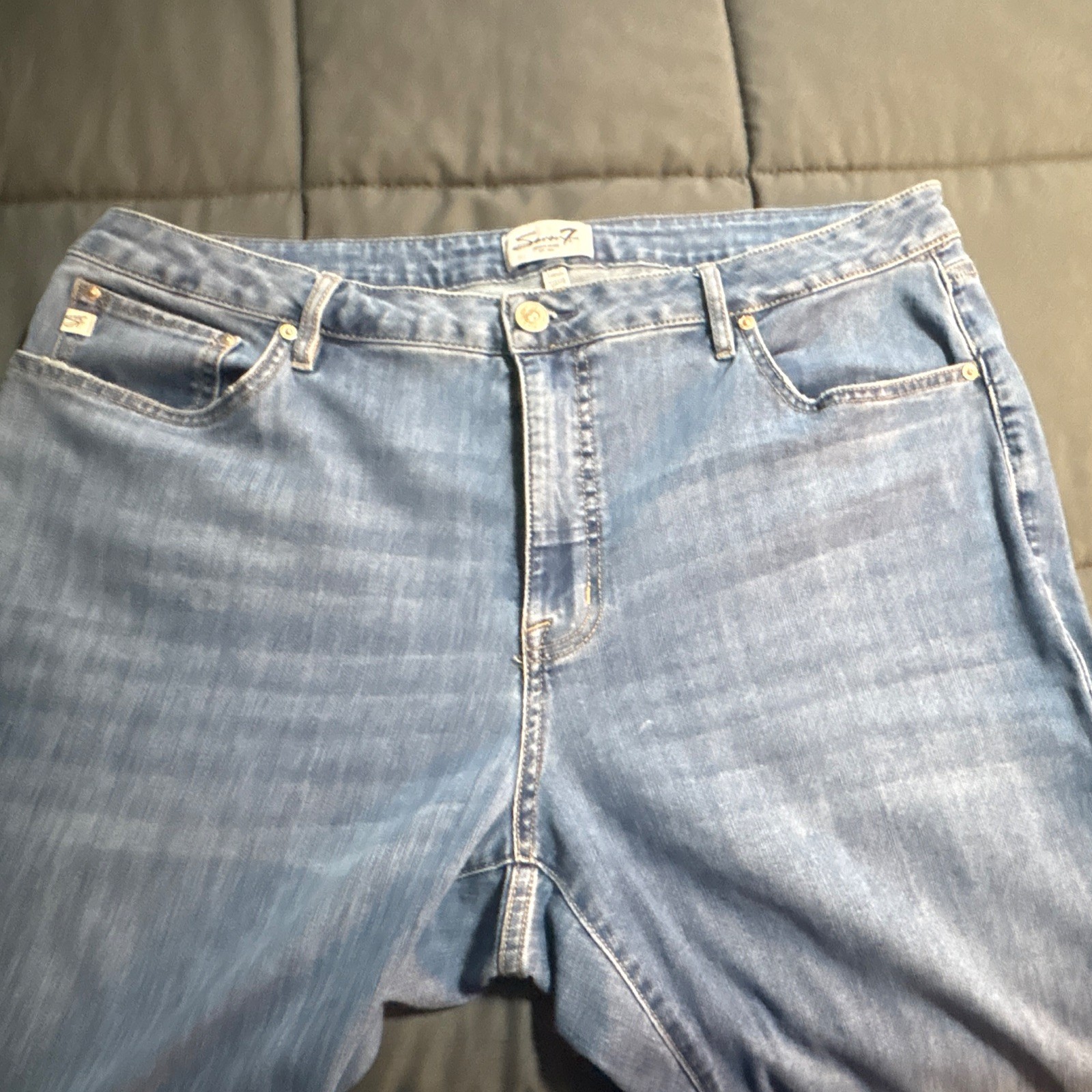 Seven7 High-Rise Bootcut Jeans Blue Light Wash Stretch Pockets Plus 18W