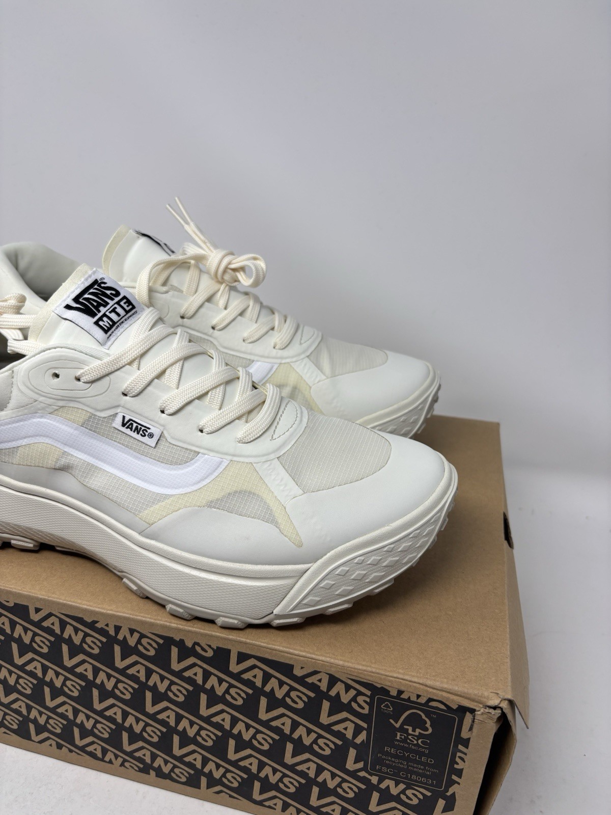 Vans Mte Crosspath Marshmallow White Sneaker VN0000CVUFS8 Men’s Size