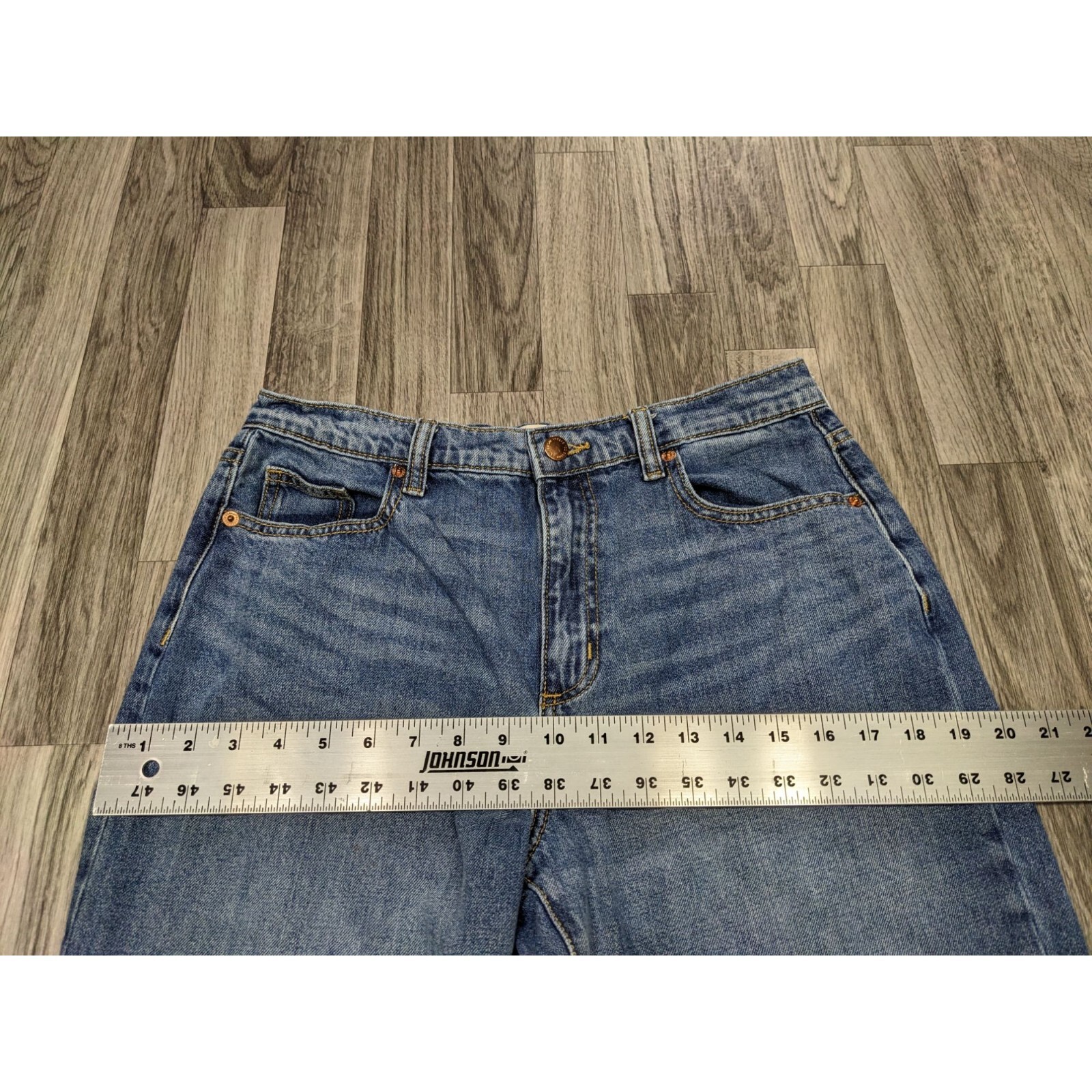 Universal Thread Womens Size 2 / 26 R Boyfriend Patchwork Denim Blue Jeans