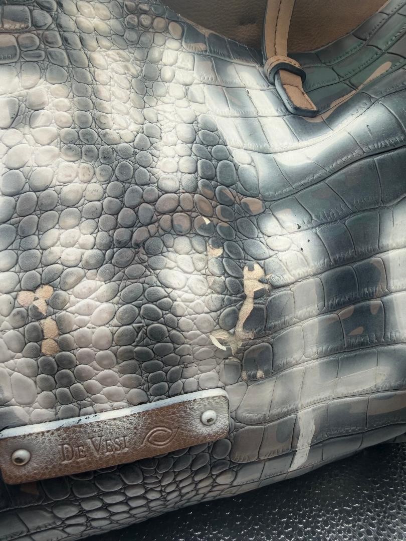 DE-VESI Tote (As Seen on TV) Vegan Crocodile Leather Camo “Serial Chiller”
