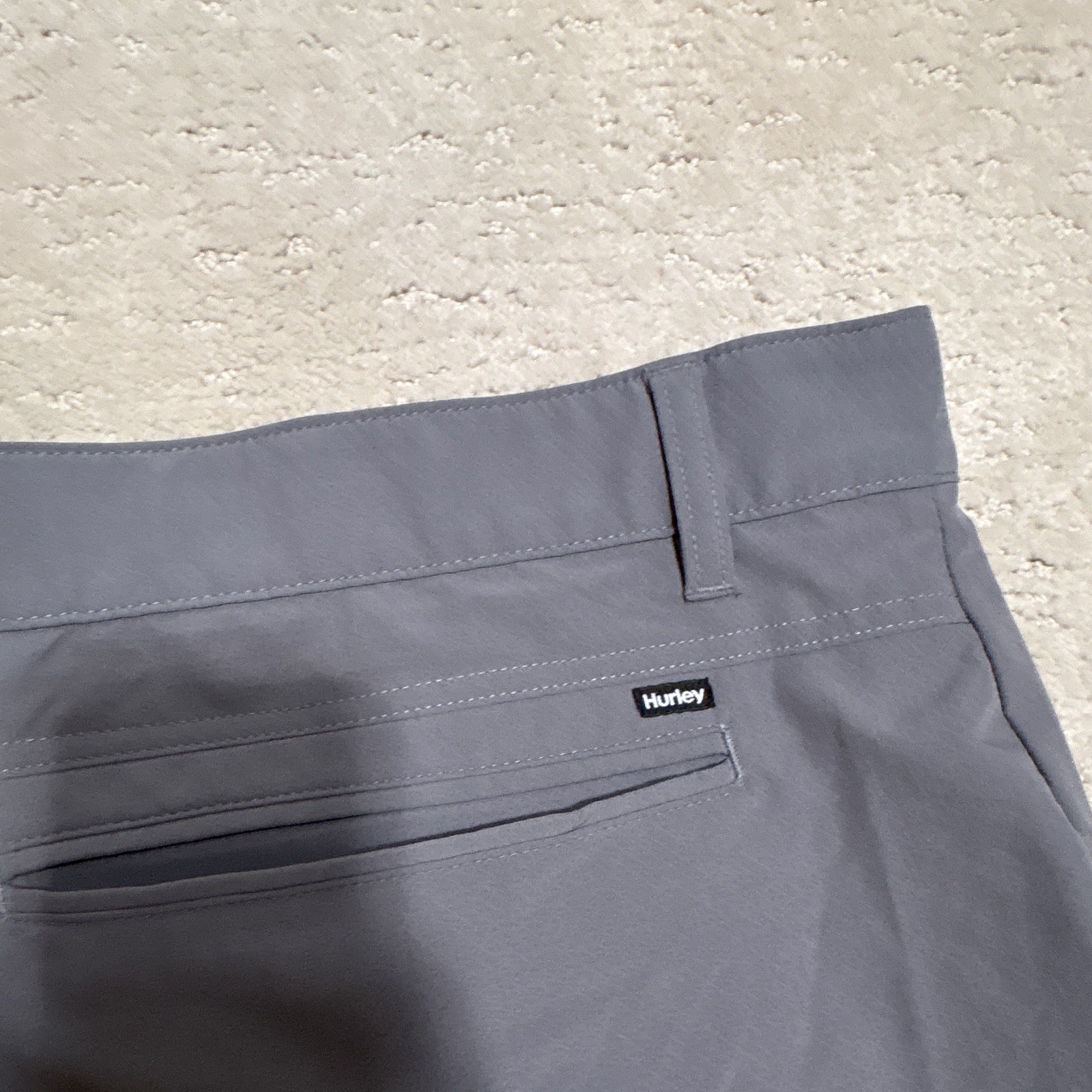 Hurley Mens Hybrid Performance Shorts Size 42 4-Way Stretch Zip Pocket Quick Dry