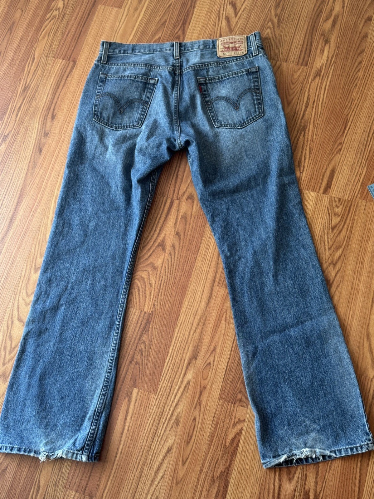 Vintage Levis jeans Men’s 34×32 Blue 527 Low Boot Bootcut Distressed Faded Y2k