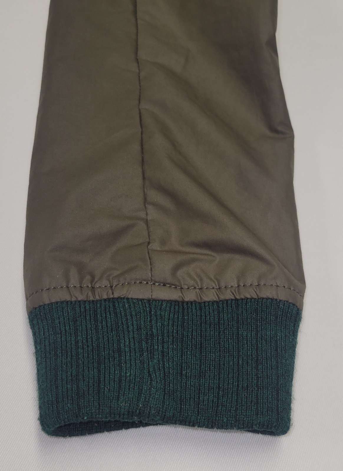 Chevignon Womens Quilted Full Zip Windbreaker/Color Green/Size Medium*SEE NOTES*