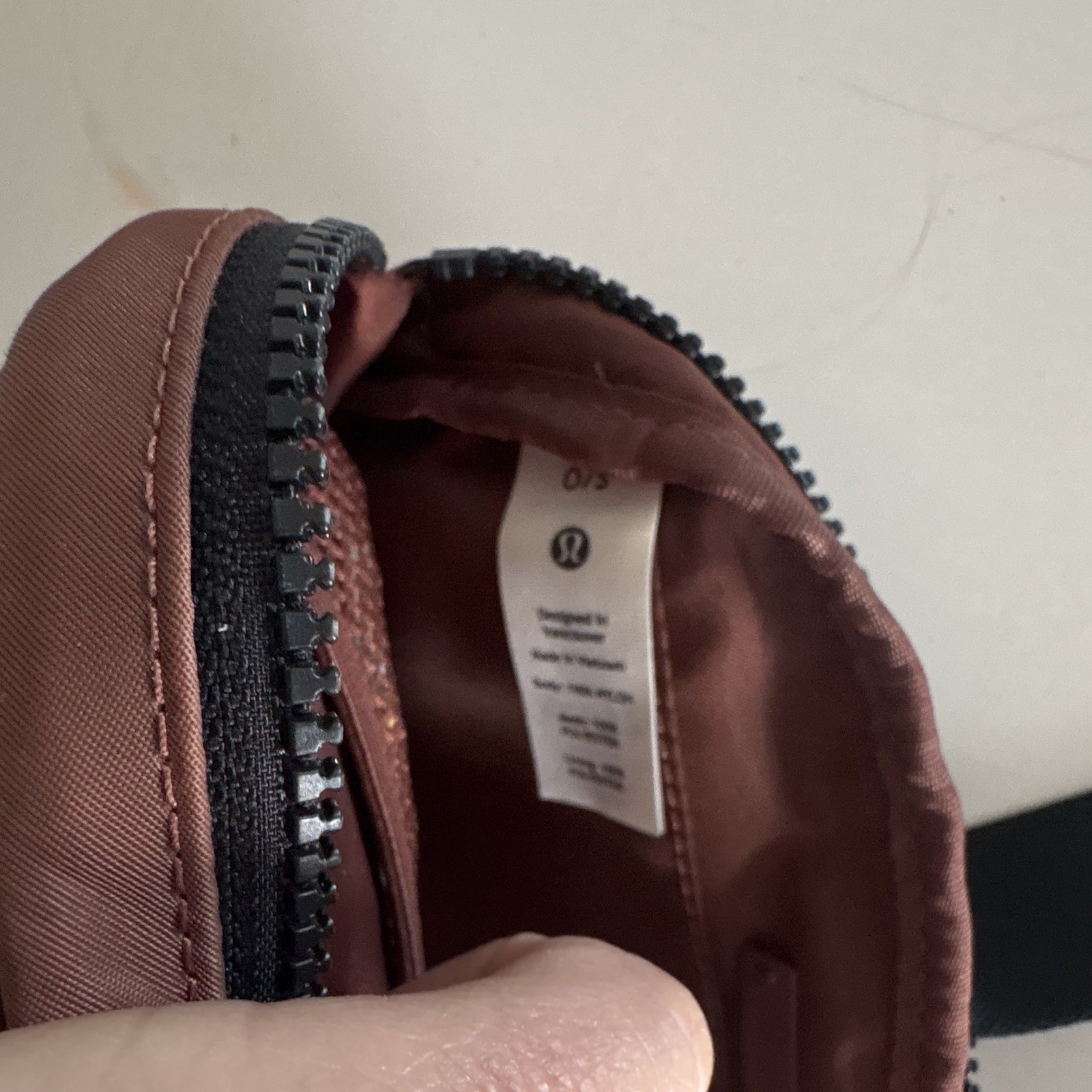 Lululemon Black and Dusty Rose Shoulder Bag