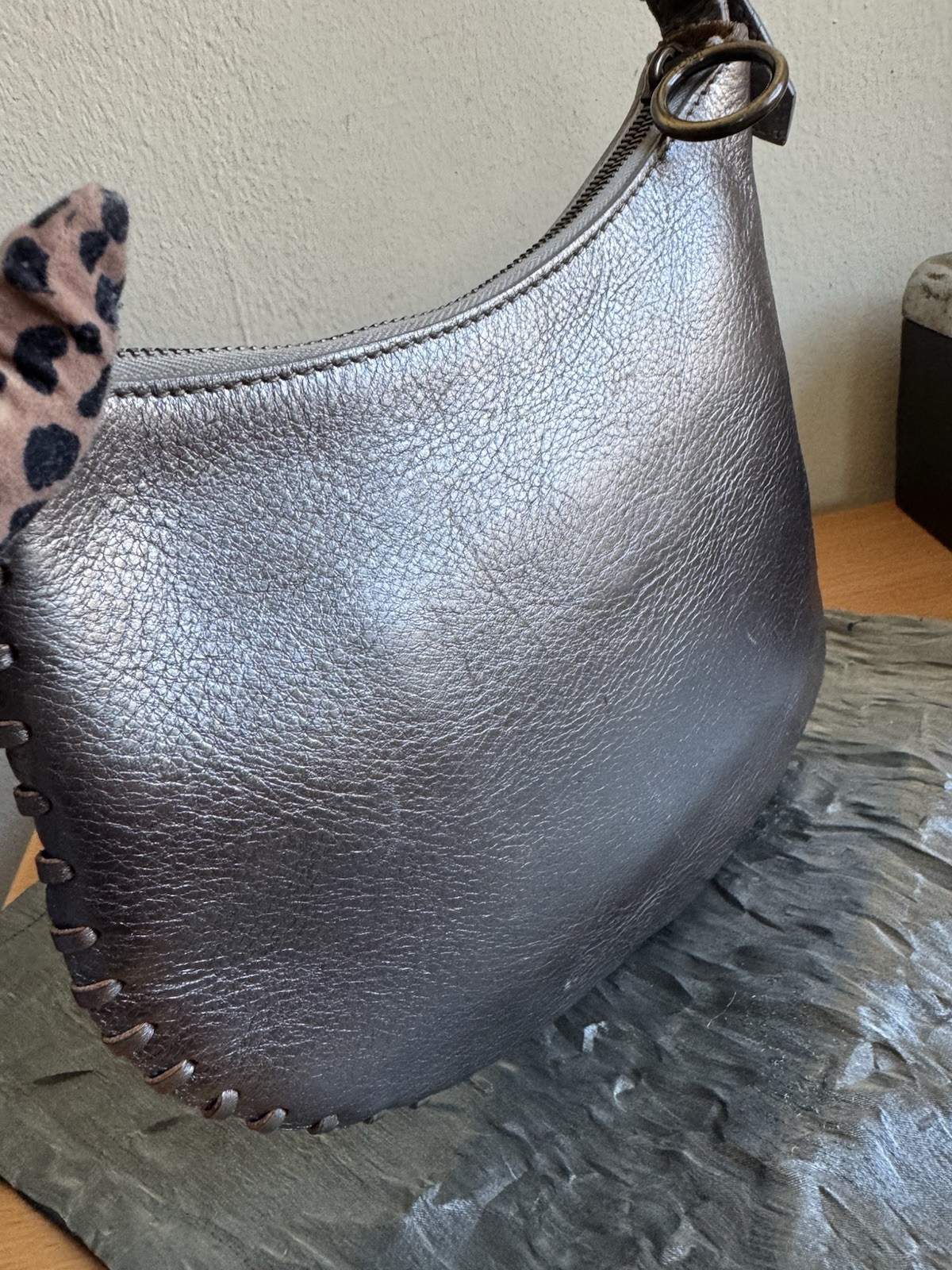 FENDI OYSTER LEATHER METALLIC SILVER SHOULDER BAG SMALL ITALY