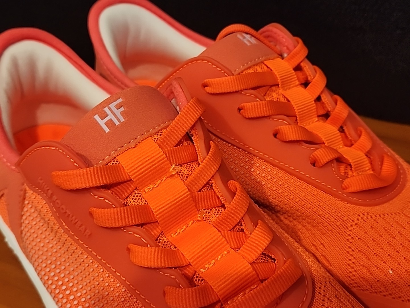 Hike Footwear HF Stride Orange Barefoot Sneaker Unisex womens Sz 9-9.5 EU 40