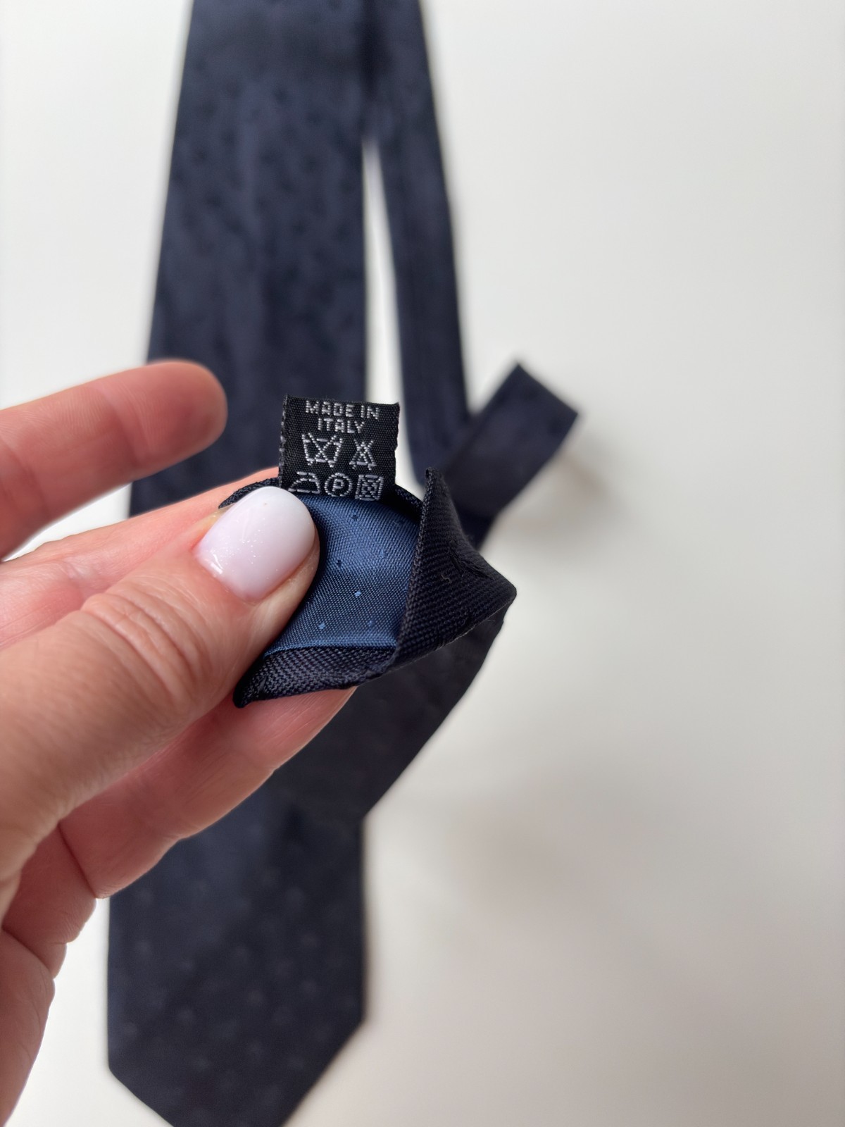 VINCI Silk Tie Navy Blue Small Floral Pattern Italy Classic 100%, 1031
