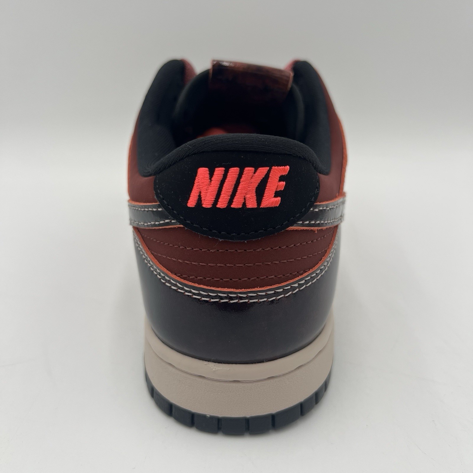 Nike Dunk Low SE Panda Monium Pack Red HQ1965 600 Mens Size 10.5 NEW Sneakers
