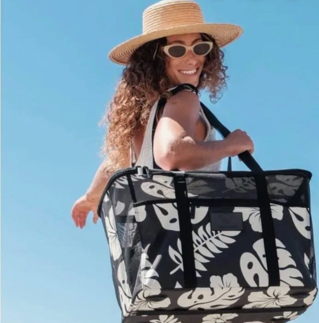 Aloha Collection CleverMade Foldable Mesh Beach Tote Black White Floral Zip